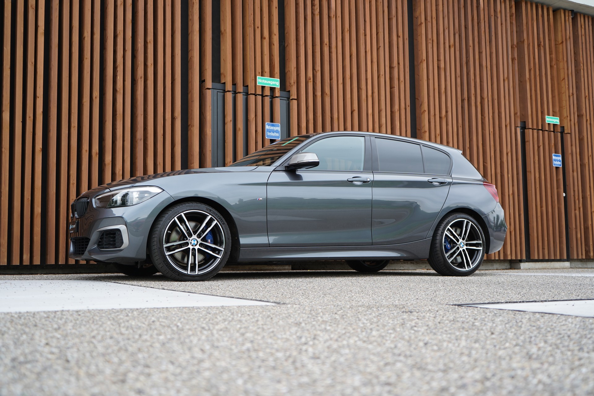 BMW M140i xDRIVE STEPTRONIC l 340 PS-image-9