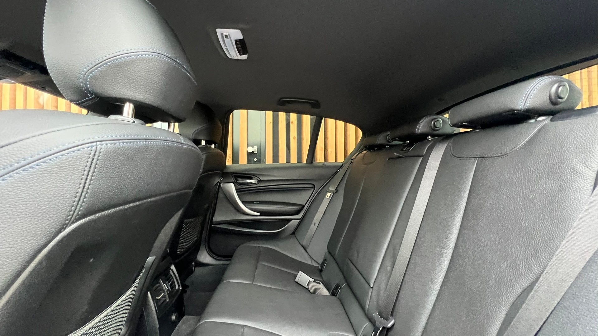 BMW M140i xDRIVE STEPTRONIC l 340 PS-image-29