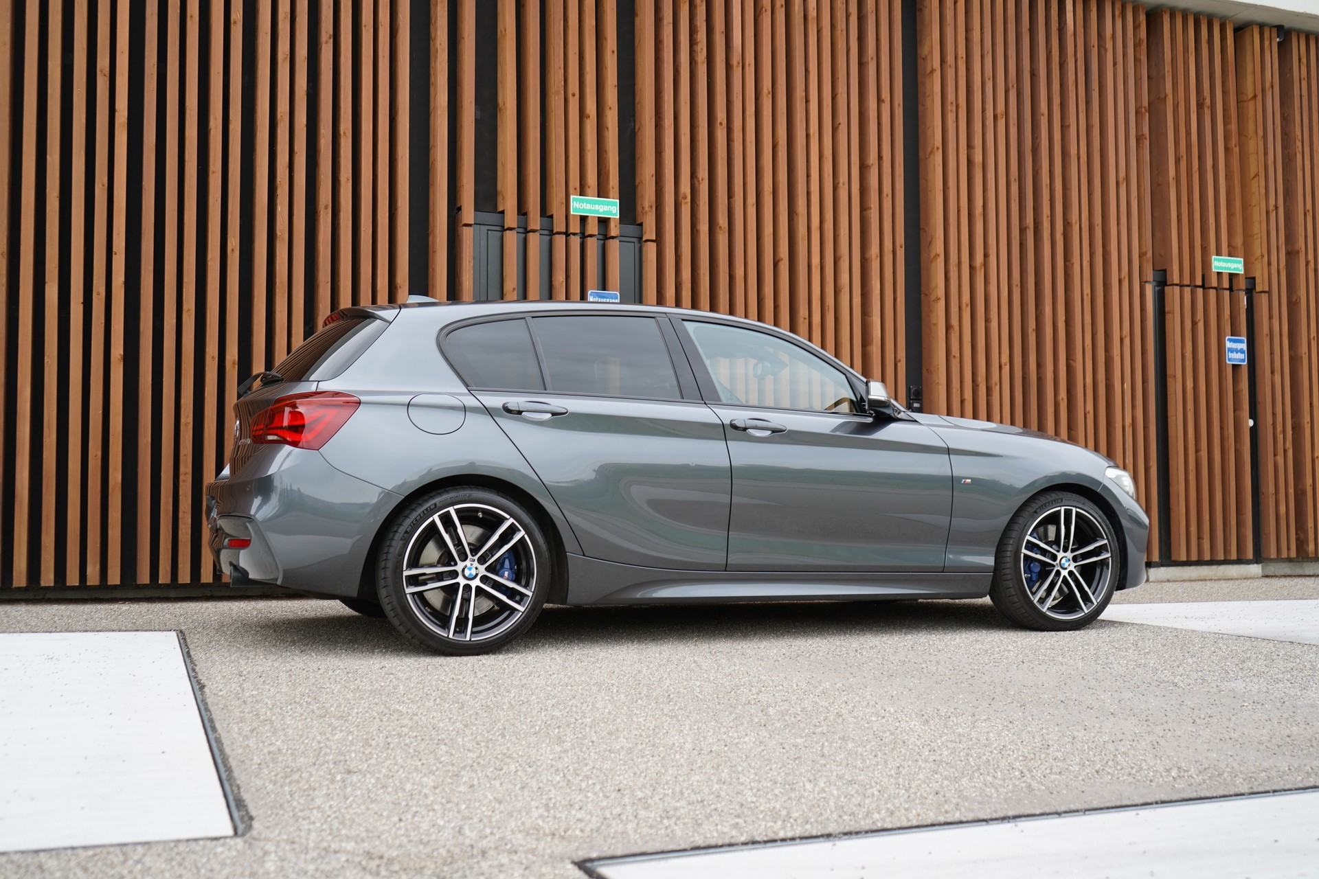 BMW M140i xDRIVE STEPTRONIC l 340 PS-image-10