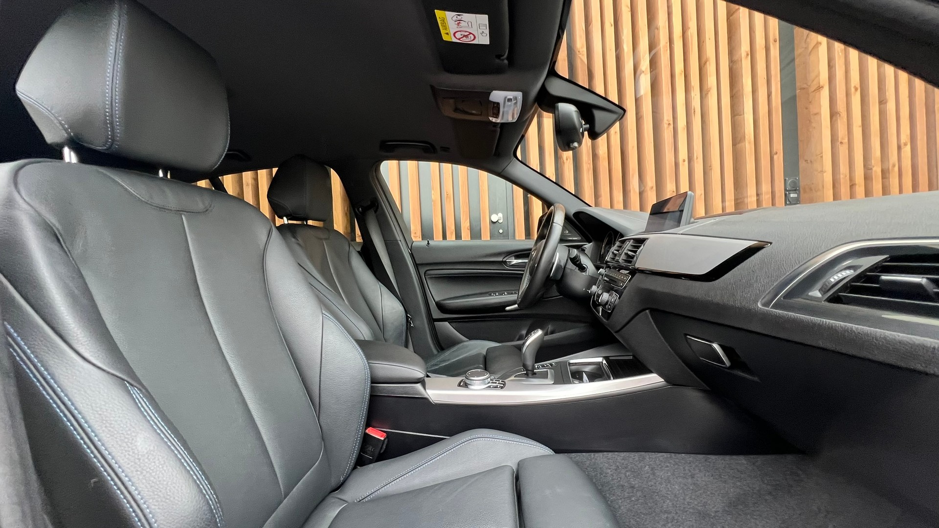 BMW M140i xDRIVE STEPTRONIC l 340 PS-image-23
