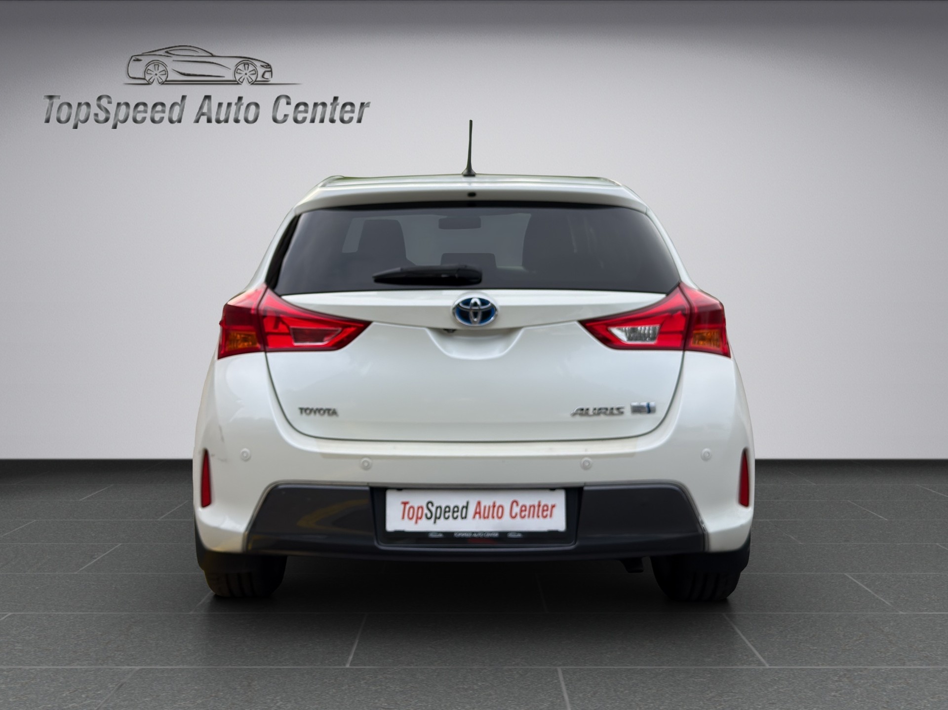 TOYOTA Auris 1.8 16V HSD Linea Sol-image-4