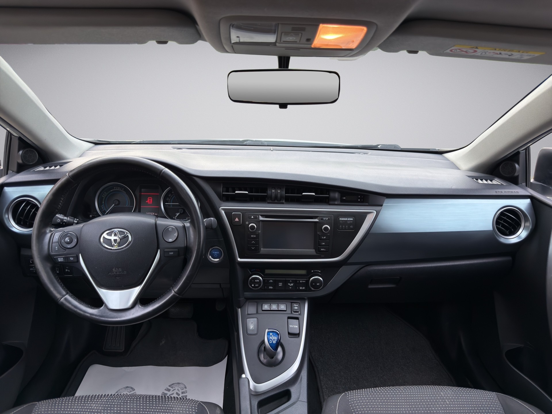 TOYOTA Auris 1.8 16V HSD Linea Sol-image-8