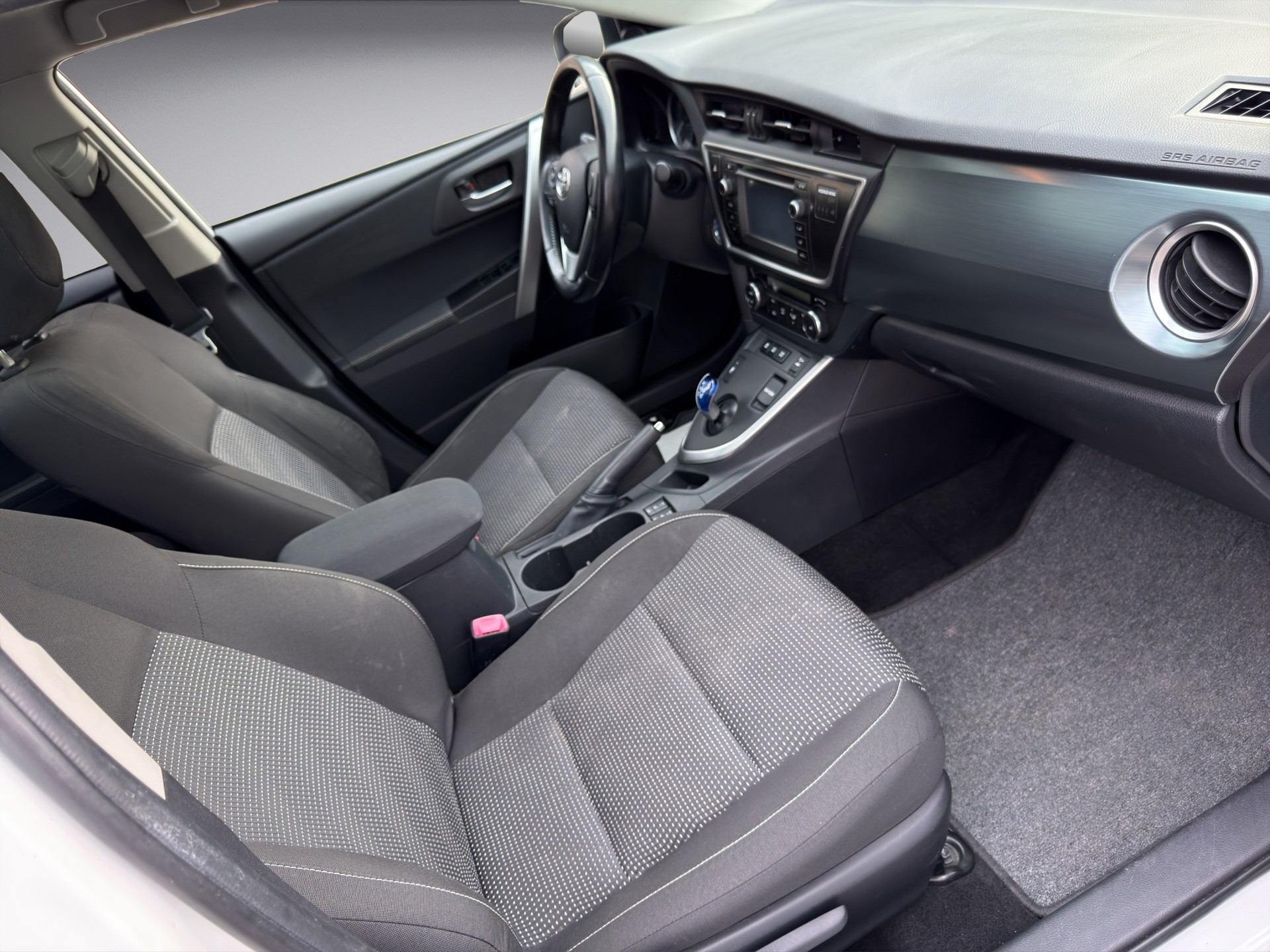 TOYOTA Auris 1.8 16V HSD Linea Sol-image-12