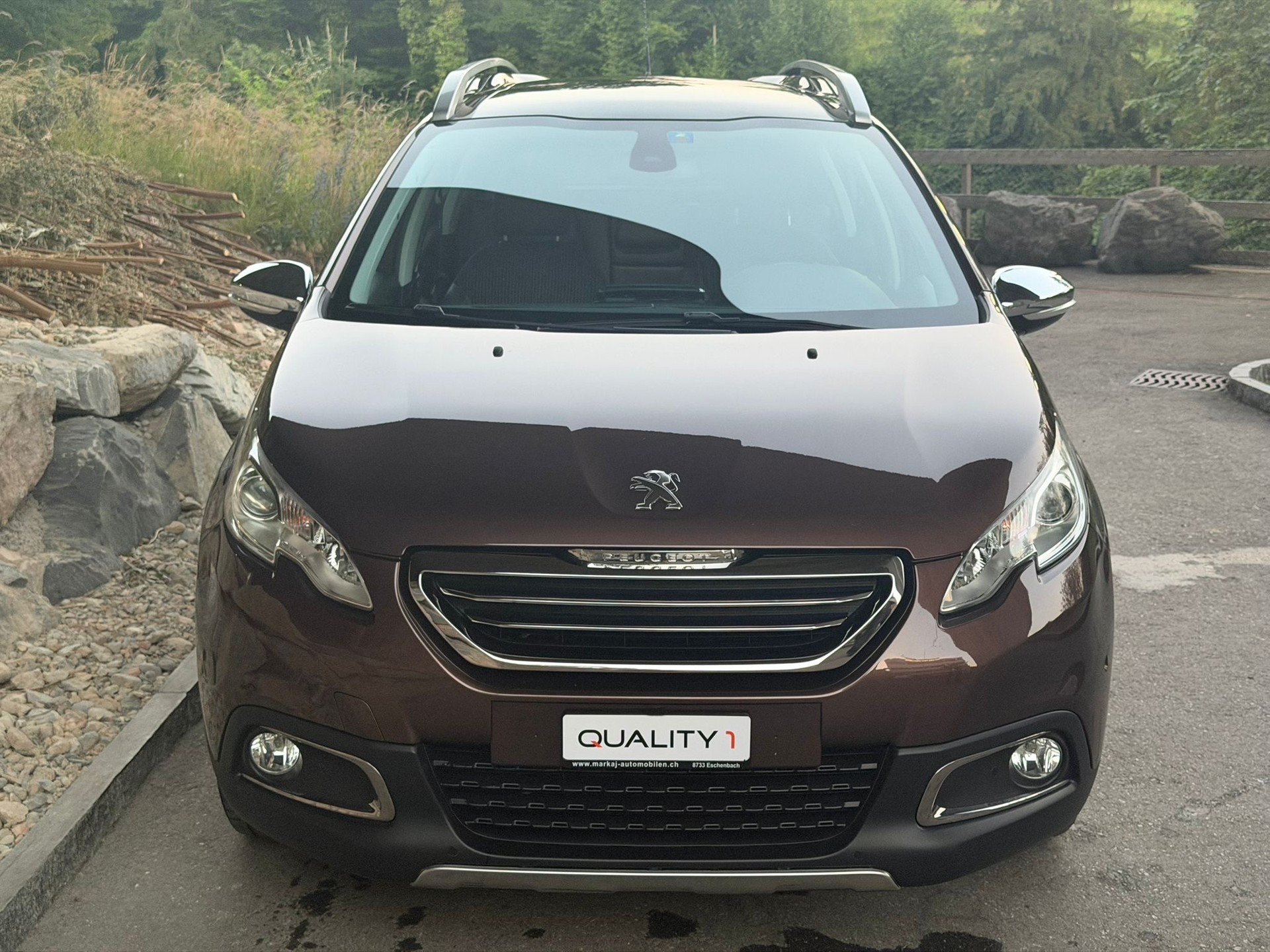 PEUGEOT 2008 1.6 e-HDi Allure EGS6-image-1