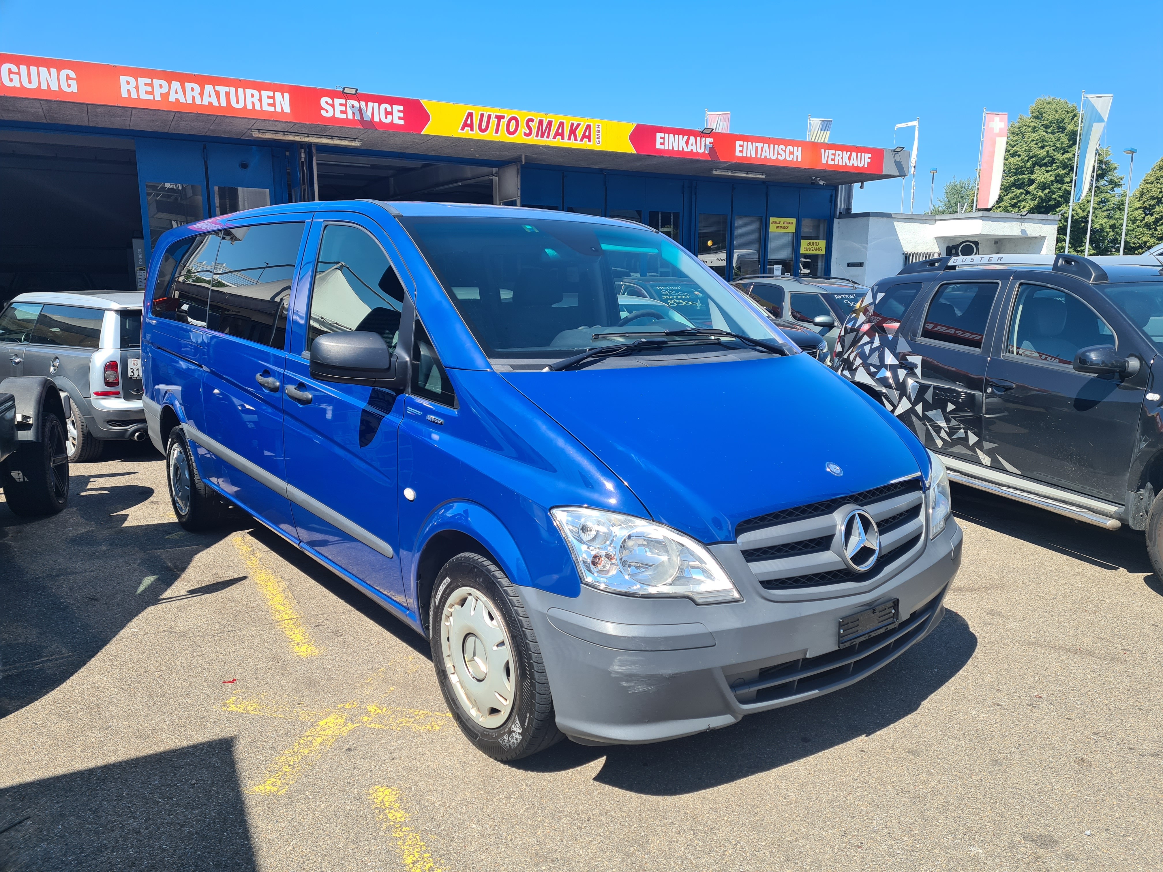 Car photo