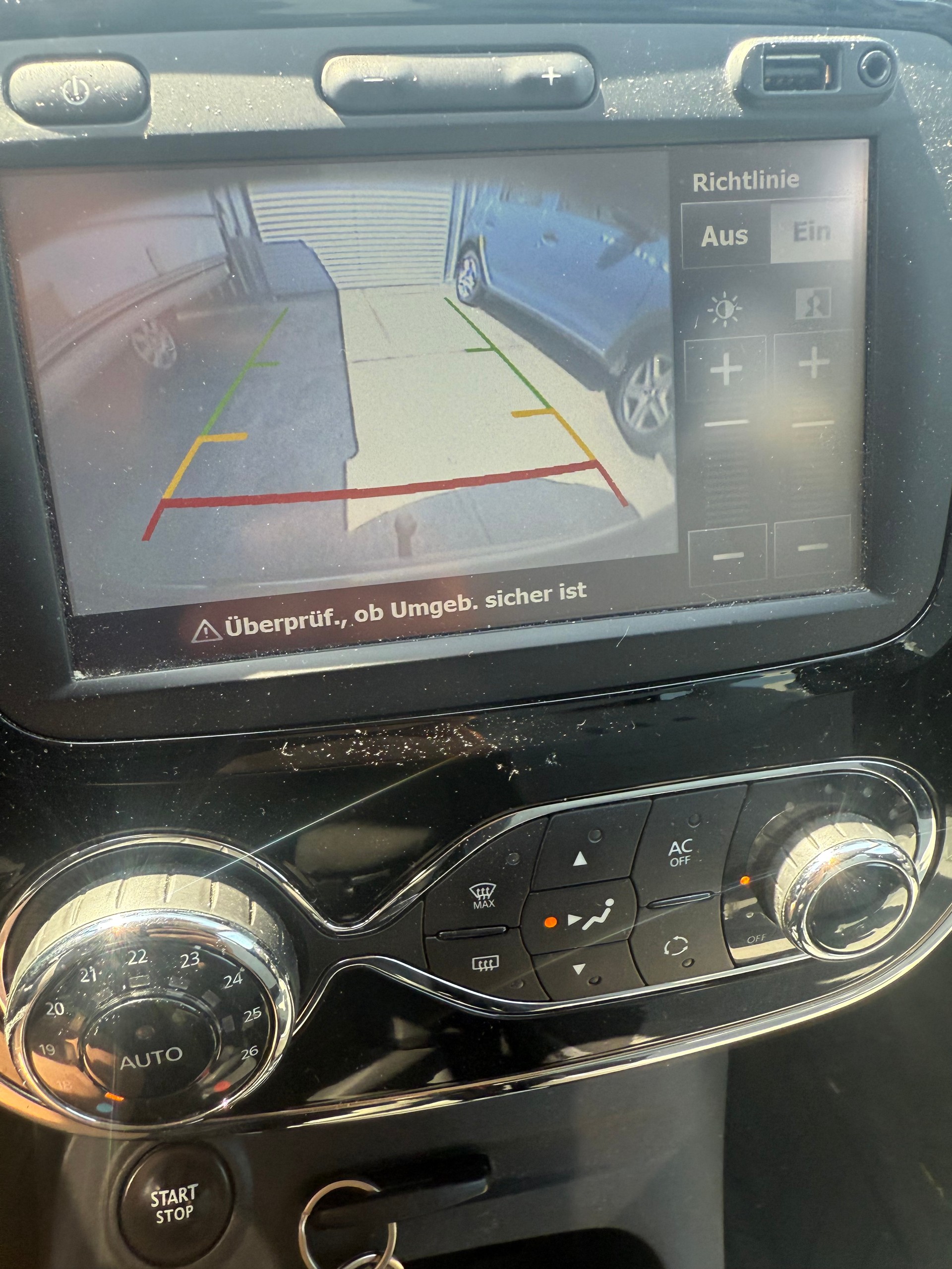 RENAULT Captur 0.9 12V Dynamique-image-6