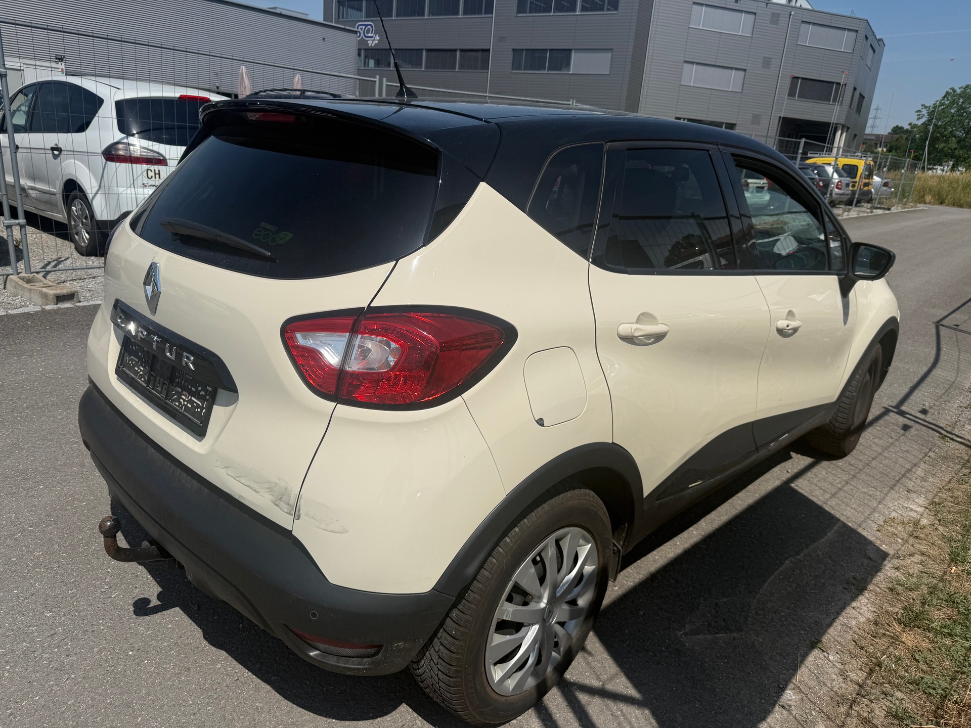 RENAULT Captur 0.9 12V Dynamique-image-1