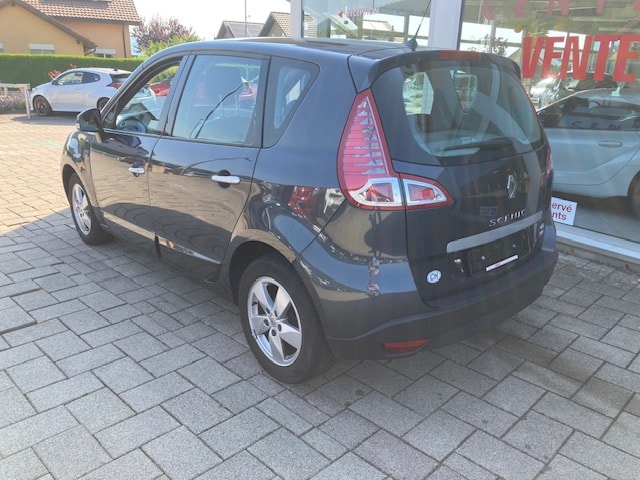 RENAULT Scénic 1.5 dCi Dynamique EDC-image-5