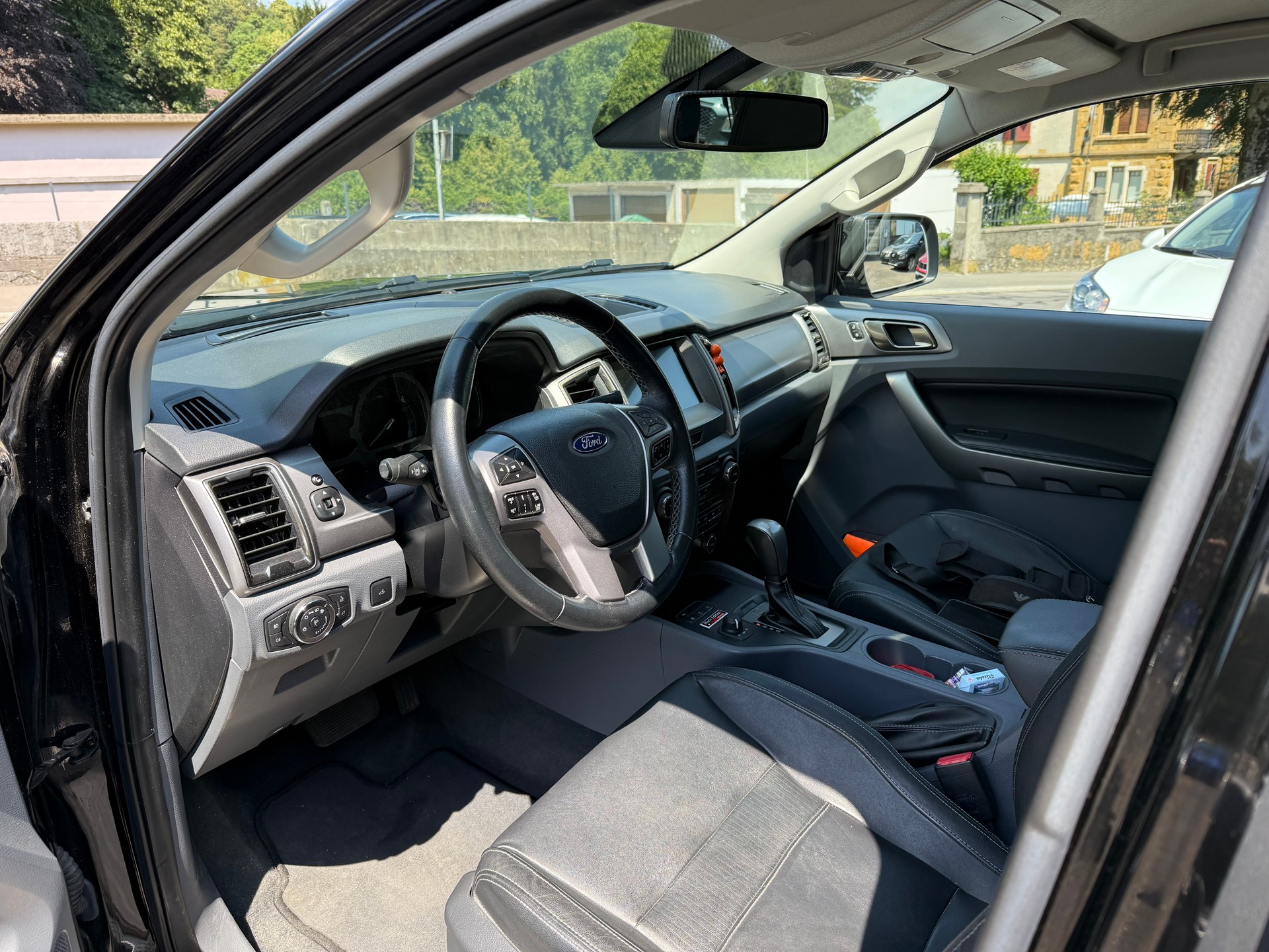 FORD Ranger LTD 3.2 TDCi 4x4 A-image-6
