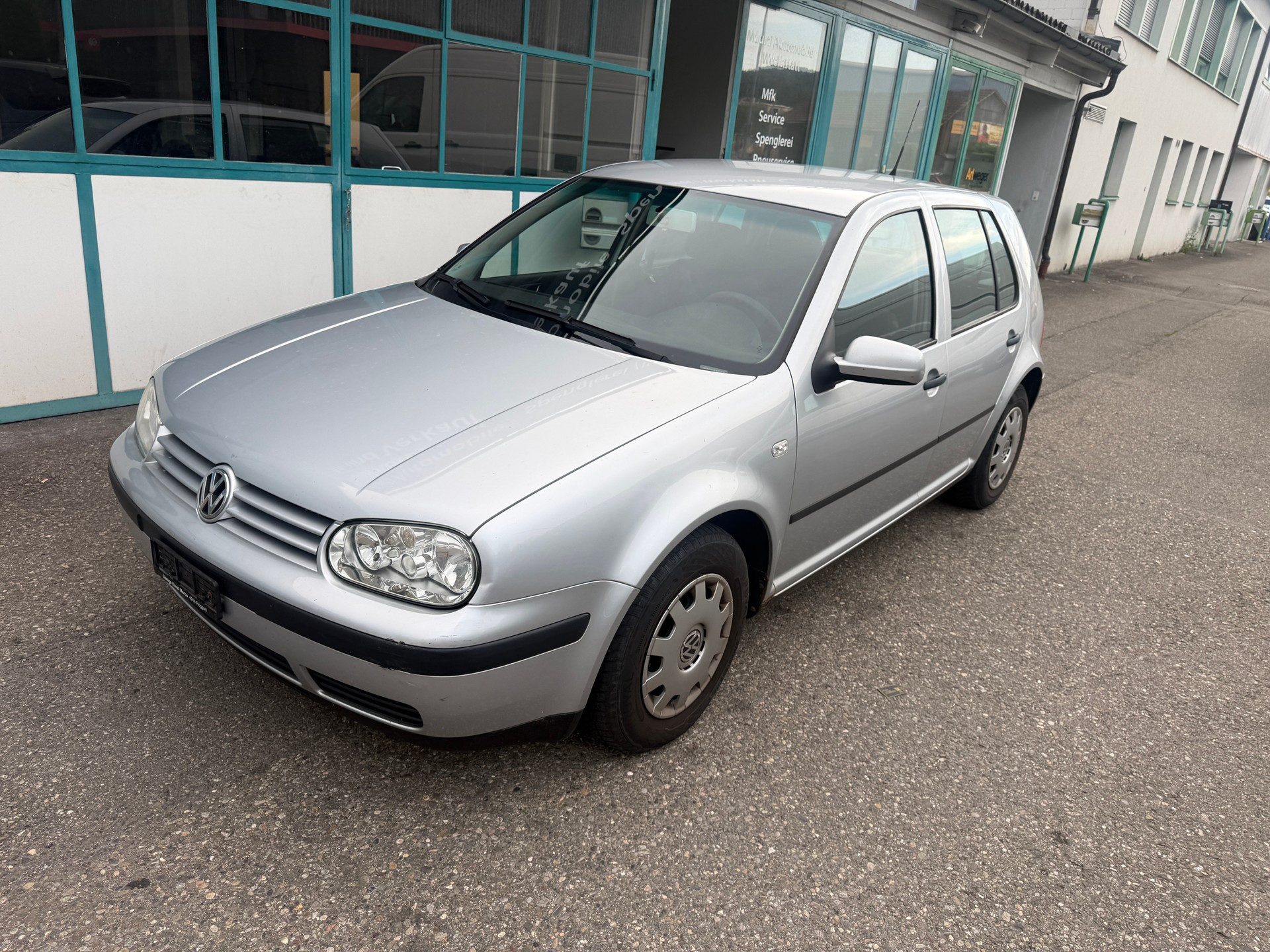 VW Golf 1.6 Comfortline Generation-image-1