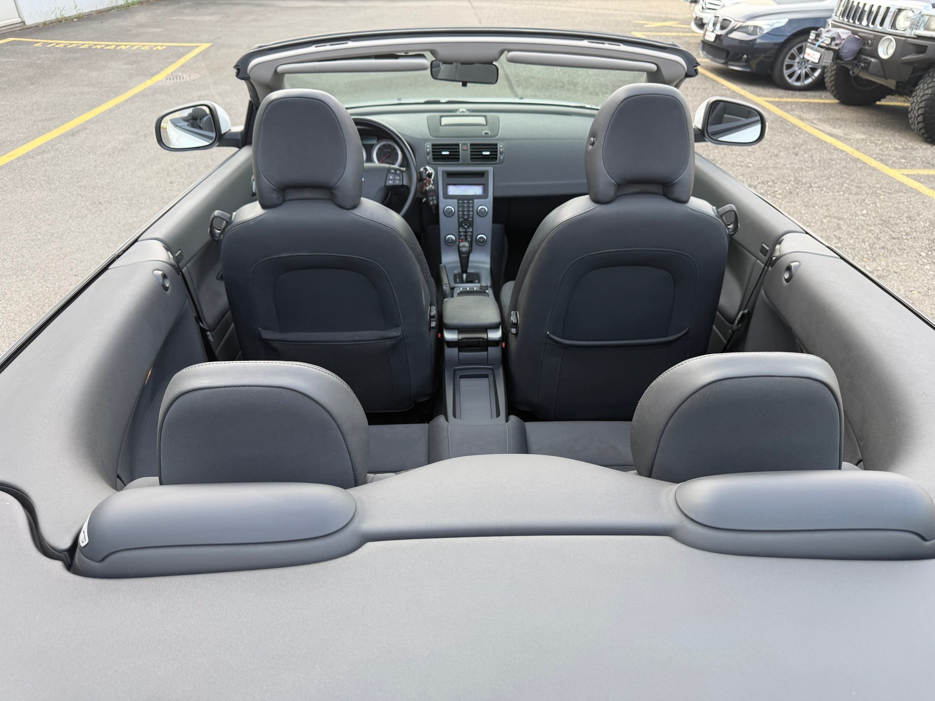VOLVO C70 T5 Kinetic Geartronic-image-12