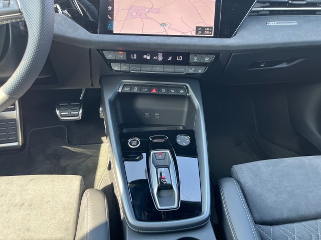 AUDI A3 Allstreet TFSI e 150 kW Attraction S tronic-image-14