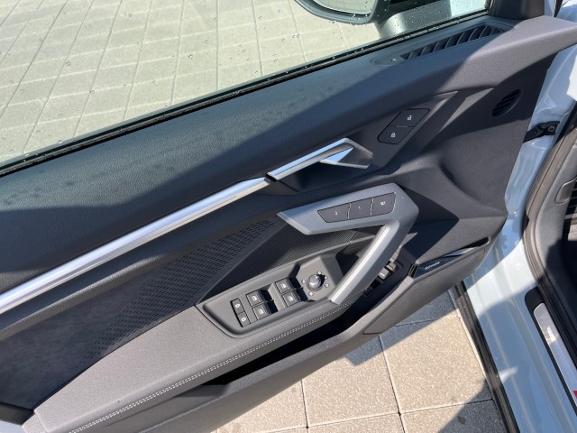 AUDI A3 Allstreet TFSI e 150 kW Attraction S tronic-image-10
