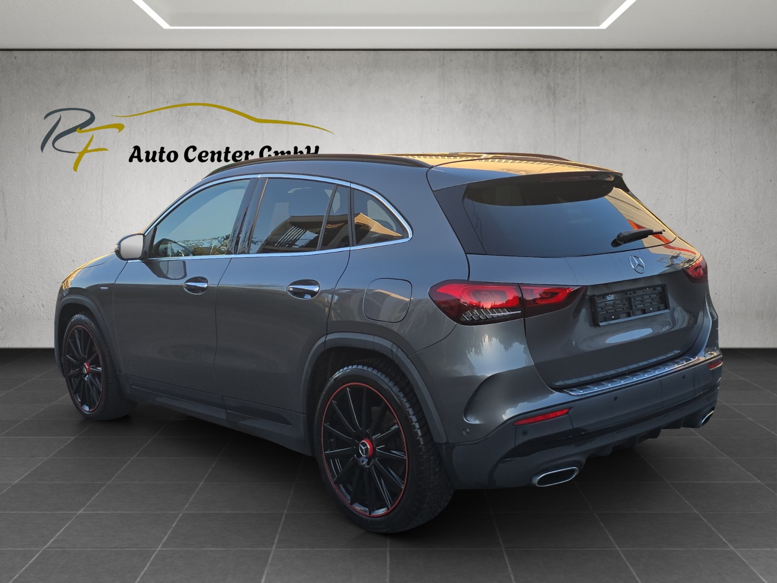 MERCEDES-BENZ GLA 220d 4Matic Edition 1. 8G-DCT-image-4