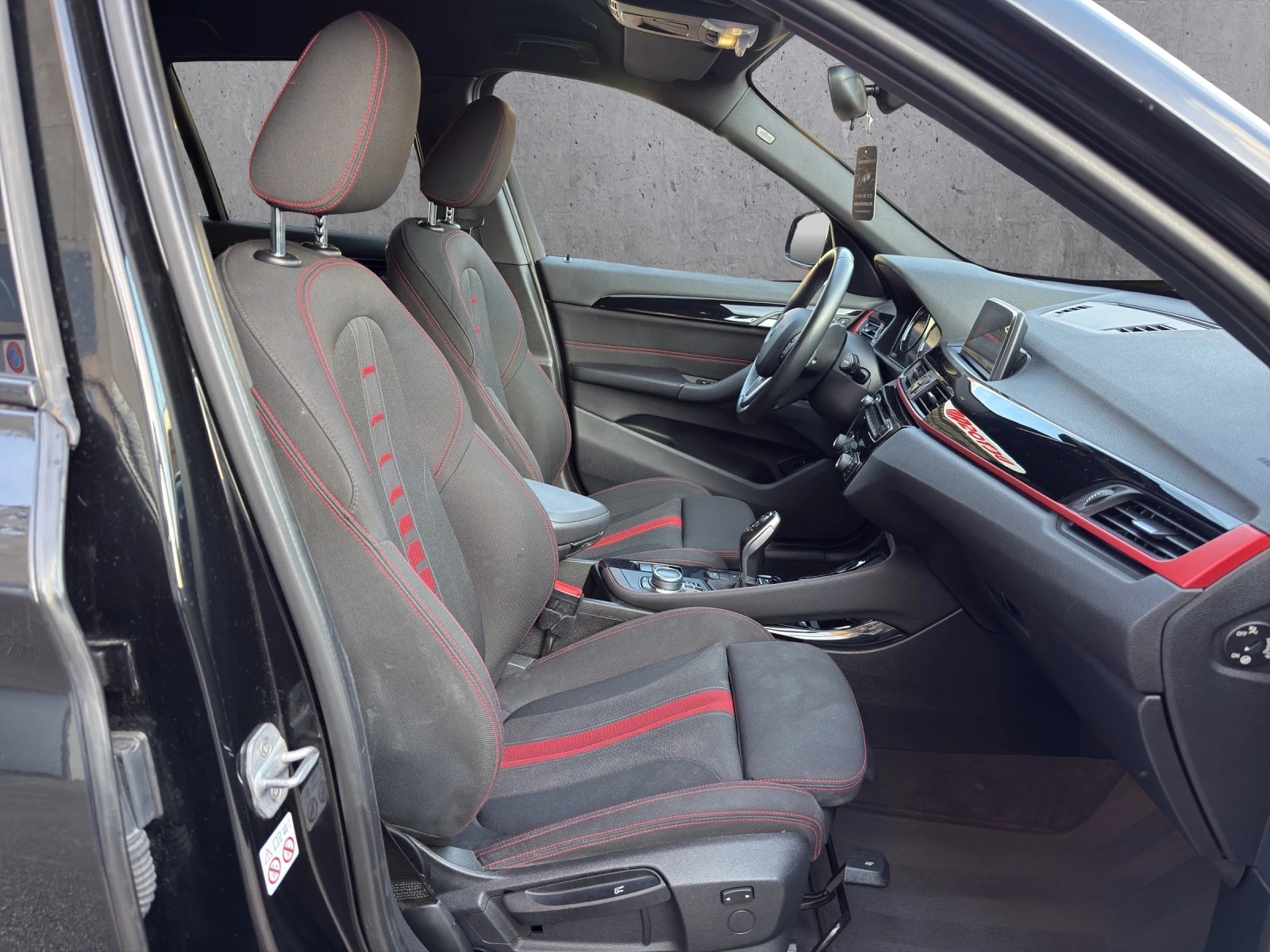 BMW X1 sDrive 20d xLine Steptronic-image-13