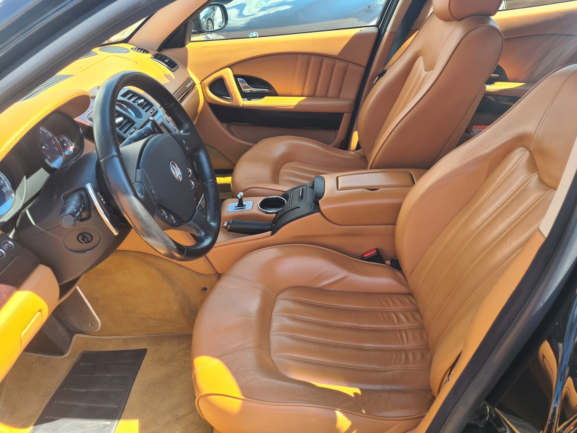 MASERATI Quattroporte 4.2 V8 DuoSelect-image-11