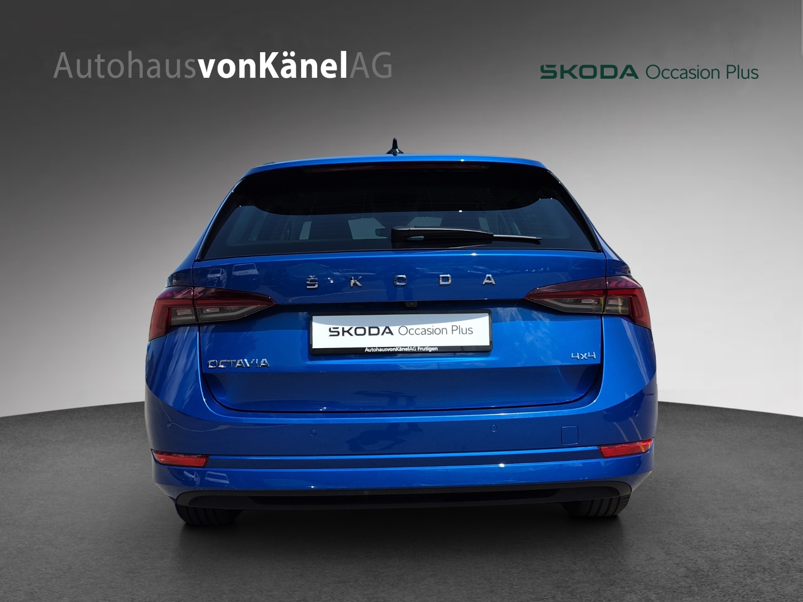 SKODA Octavia Combi 2.0 TDI DSG Style 4x4-image-4
