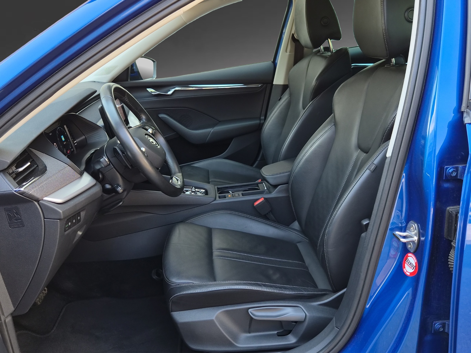 SKODA Octavia Combi 2.0 TDI DSG Style 4x4-image-5