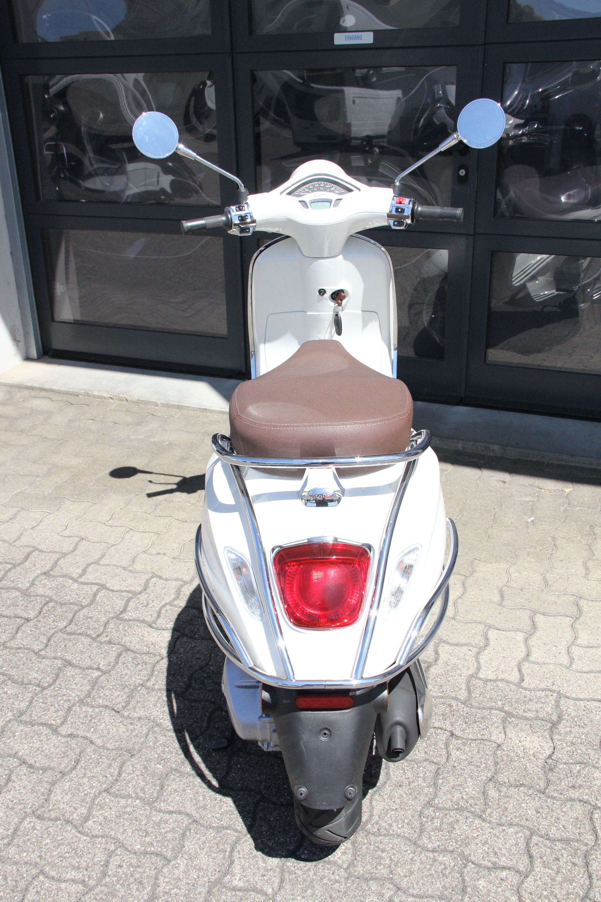 PIAGGIO Vespa Primavera-image-11