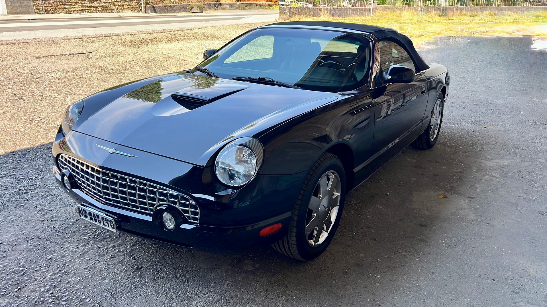 FORD V8 avec capote electrique et avec hard top-image-15