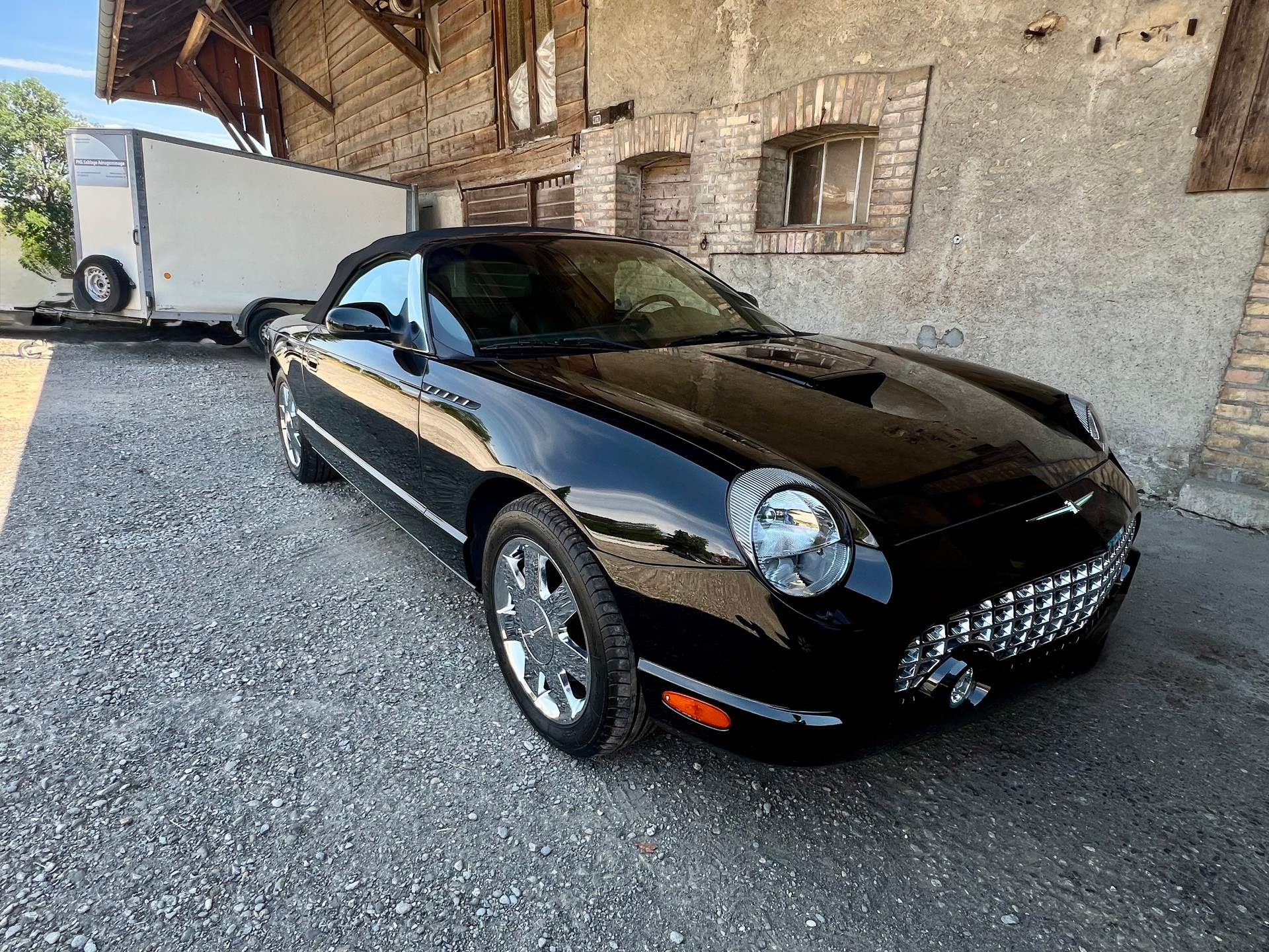 FORD V8 avec capote electrique et avec hard top-image-14