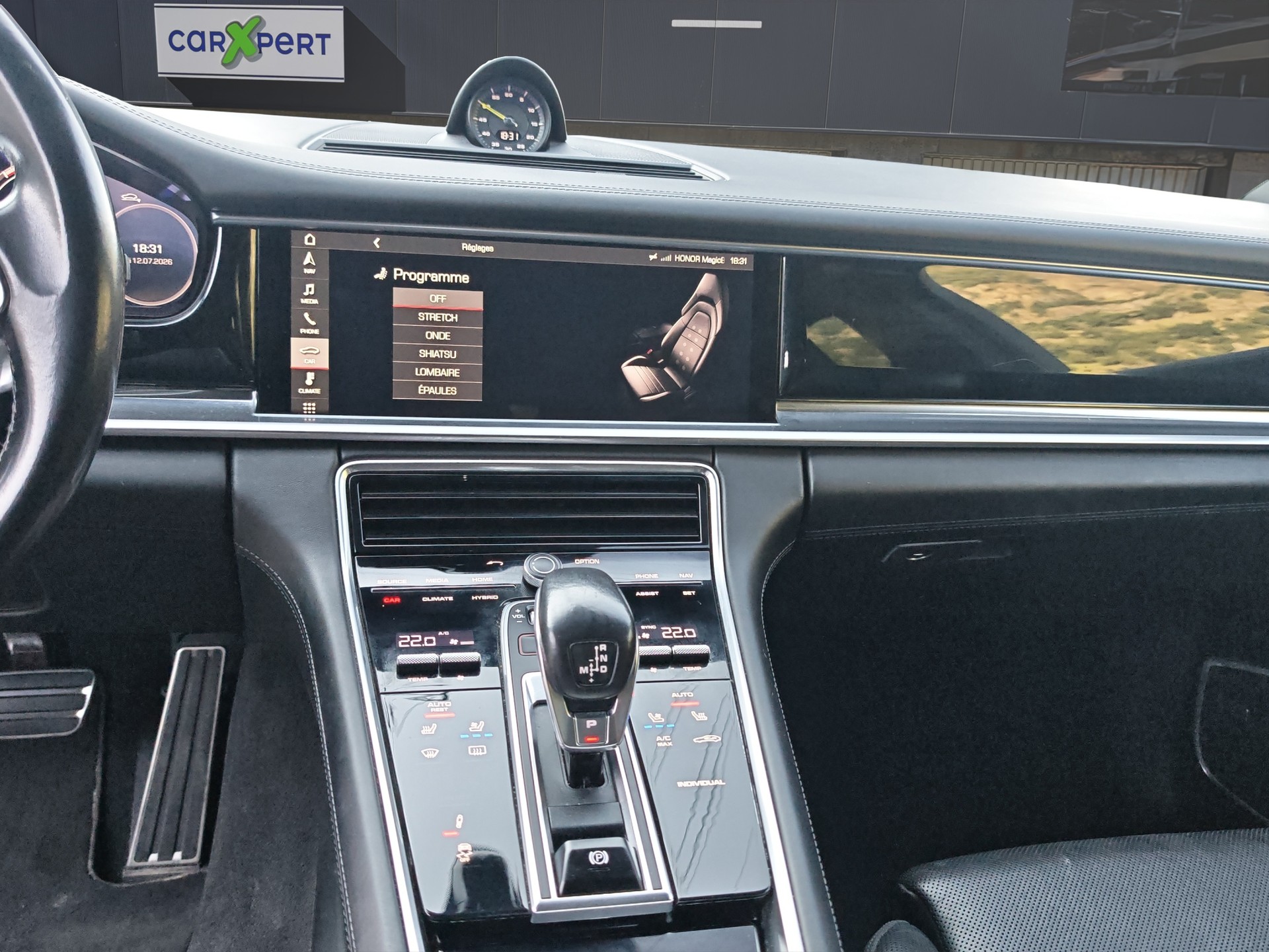 PORSCHE Panamera 4 E-Hybrid Sport Turismo PDK-image-13
