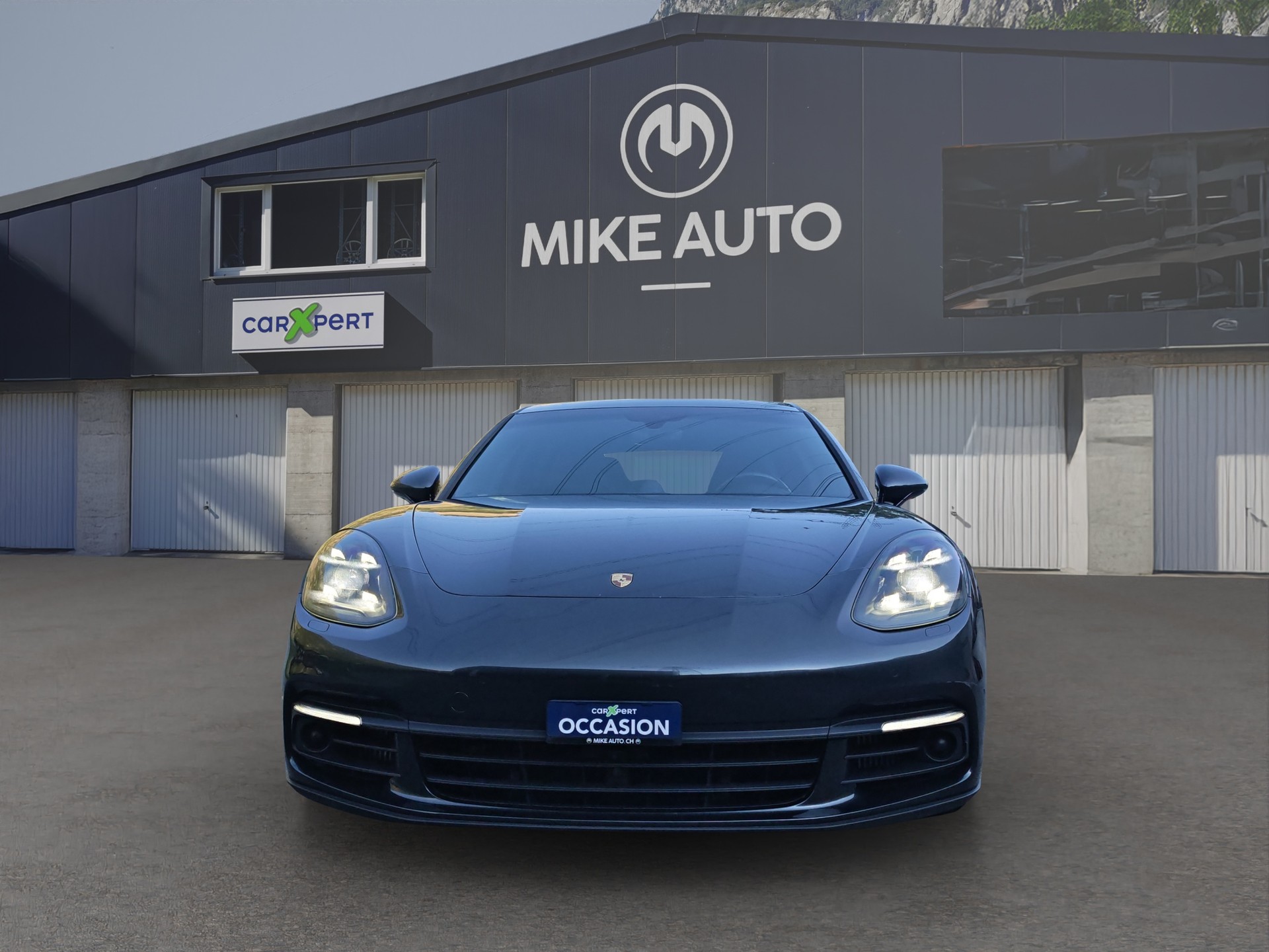 PORSCHE Panamera 4 E-Hybrid Sport Turismo PDK-image-1