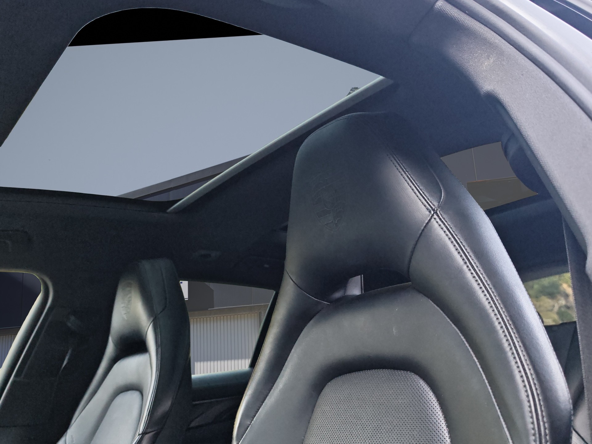 PORSCHE Panamera 4 E-Hybrid Sport Turismo PDK-image-15