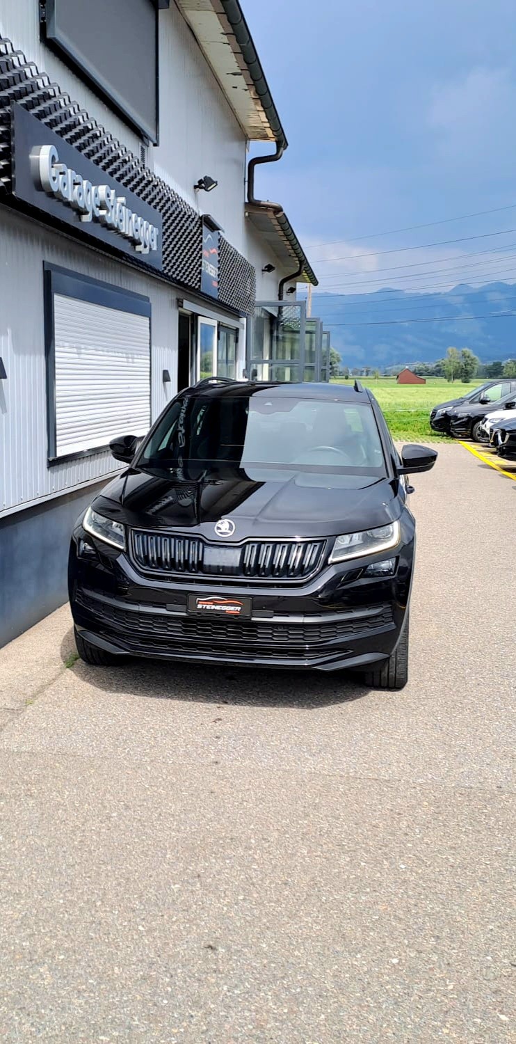 SKODA Kodiaq 2.0 TSI 4x4 Sport Line-image-2