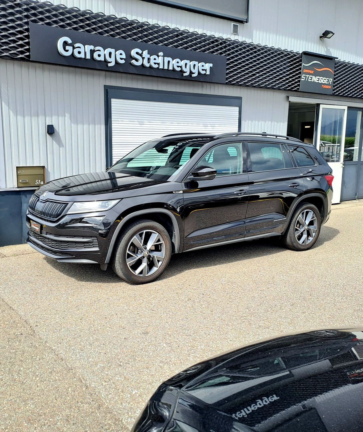 SKODA Kodiaq 2.0 TSI 4x4 Sport Line-image-3