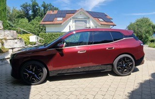 BMW xDrive50-image-0