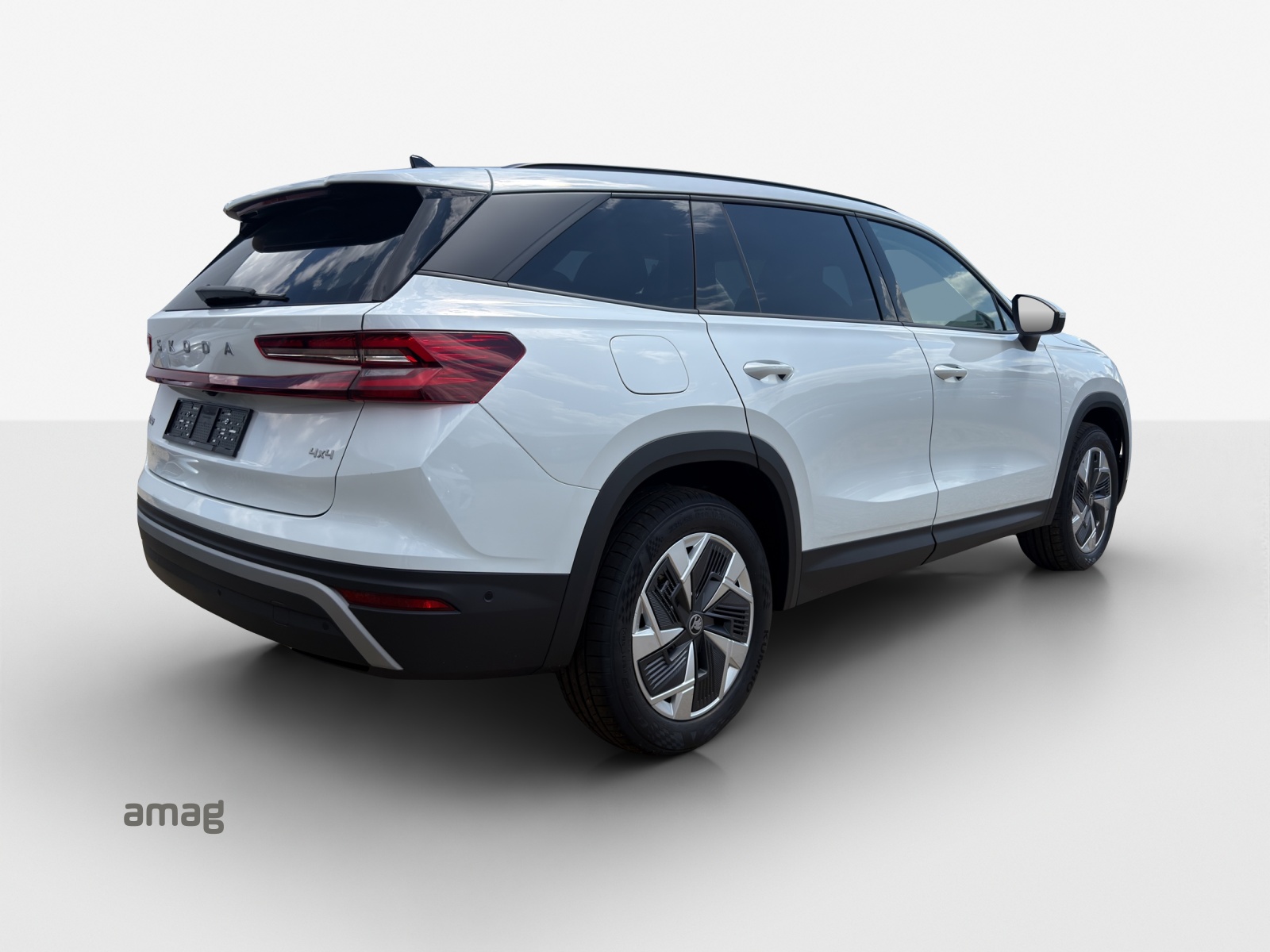SKODA Kodiaq Dynamic 2.0TDI 193PS 7DSG4x4-image-4