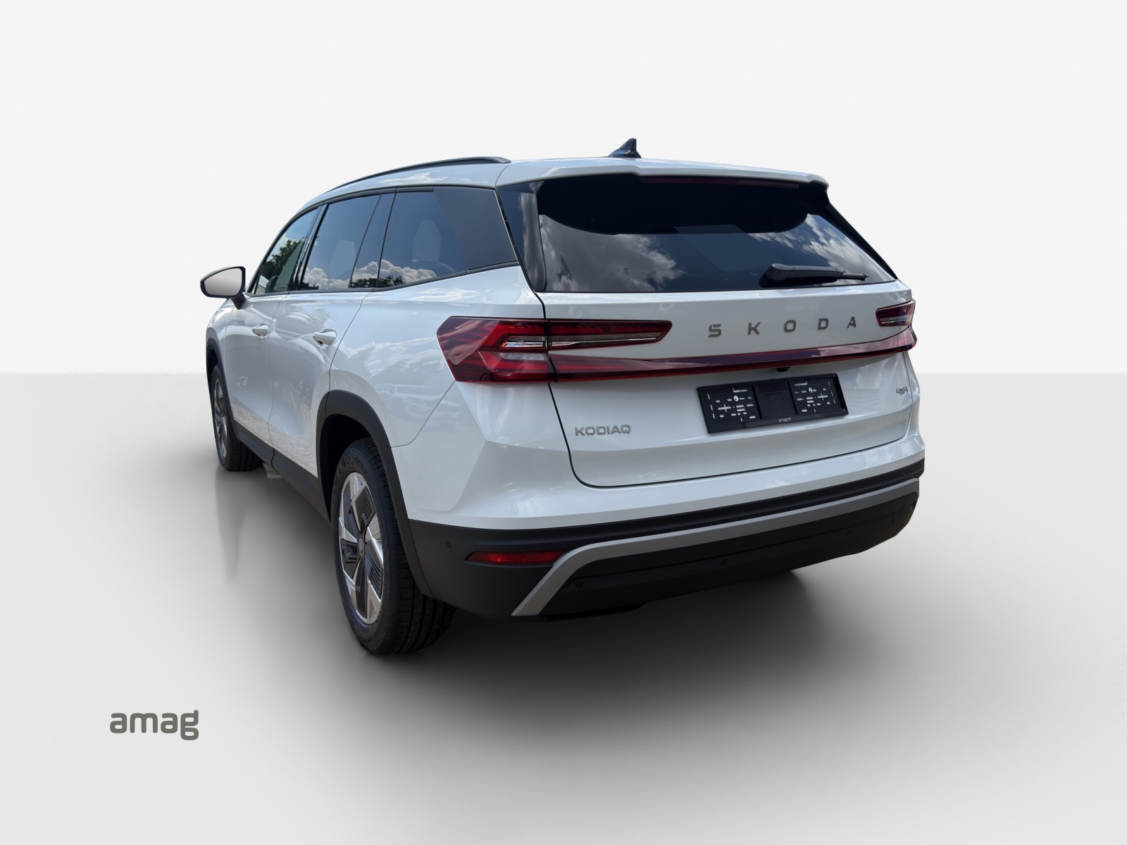 SKODA Kodiaq Dynamic 2.0TDI 193PS 7DSG4x4-showroom-element-2