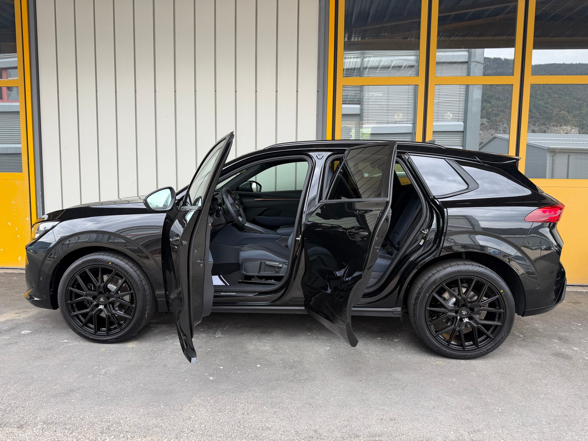 CUPRA TERRAMAR 2.0 TSI DSG 4DRIVE VZ "SPORT" CH WAGEN MIT 900 KM !! MIT WERKSGARANTIE !! TOP AUSSTATTUNG.-image-38