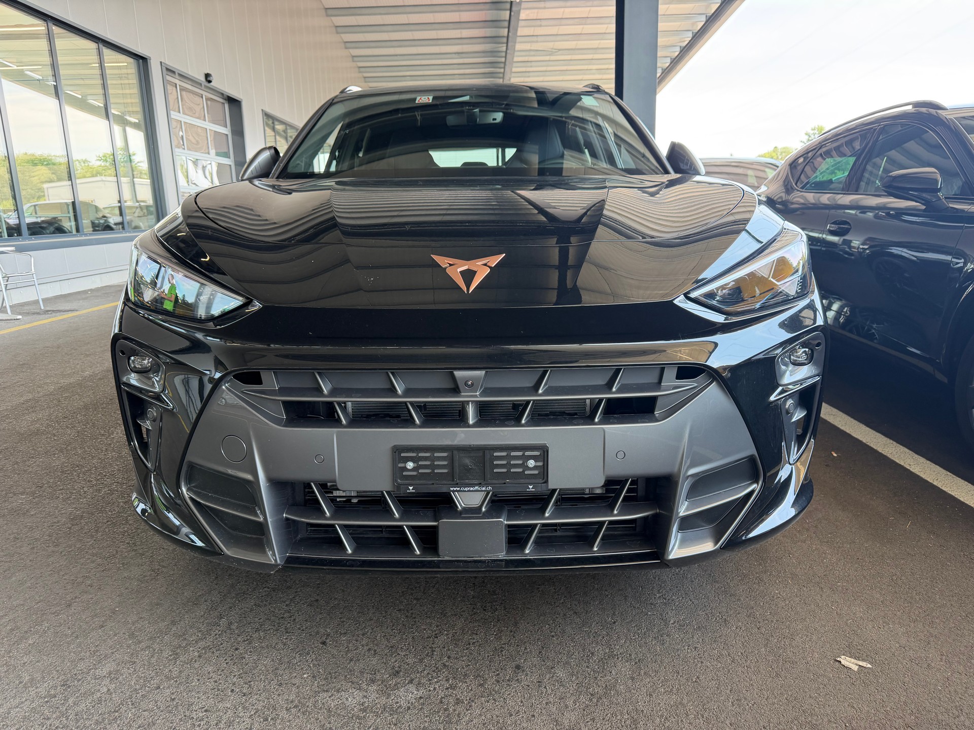 CUPRA TERRAMAR 2.0 TSI DSG 4DRIVE VZ "SPORT" CH WAGEN MIT 900 KM !! MIT WERKSGARANTIE !! TOP AUSSTATTUNG.-image-0