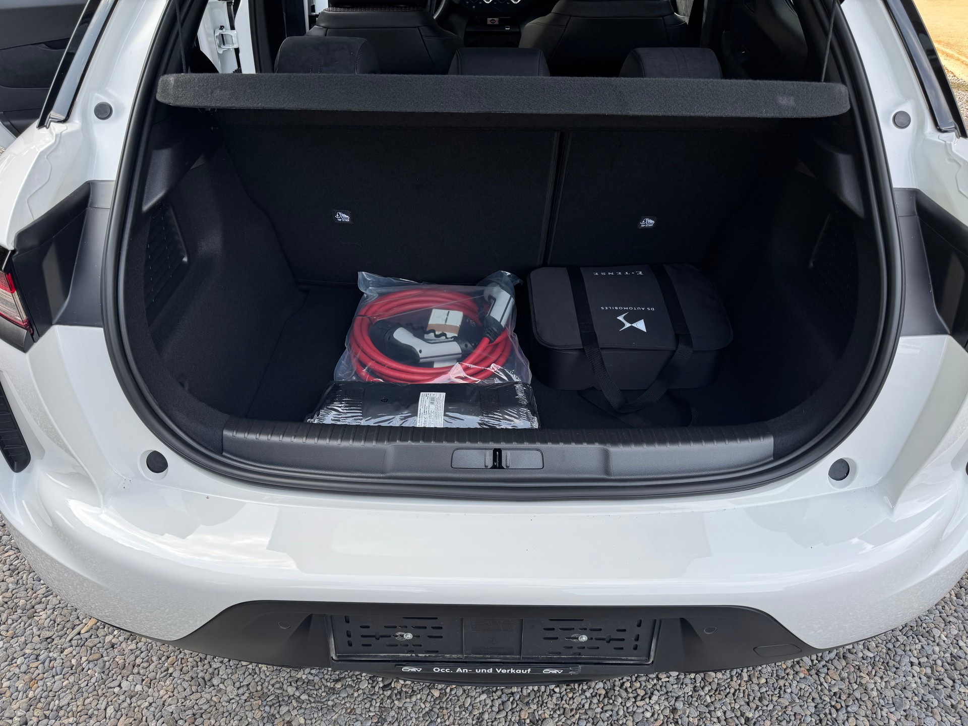 DS AUTOMOBILES DS 3 Crossback E-Tense 136 Bastille-image-7
