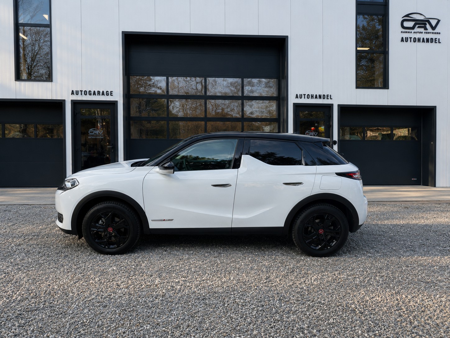 DS AUTOMOBILES DS 3 Crossback E-Tense 136 Bastille-image-2