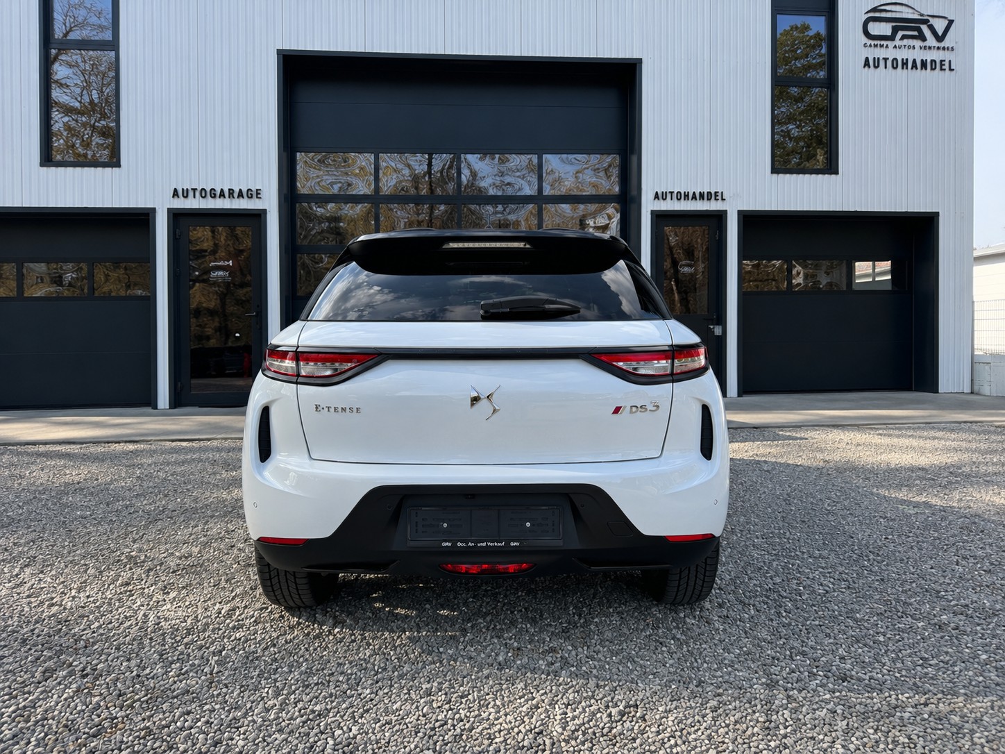 DS AUTOMOBILES DS 3 Crossback E-Tense 136 Bastille-image-4