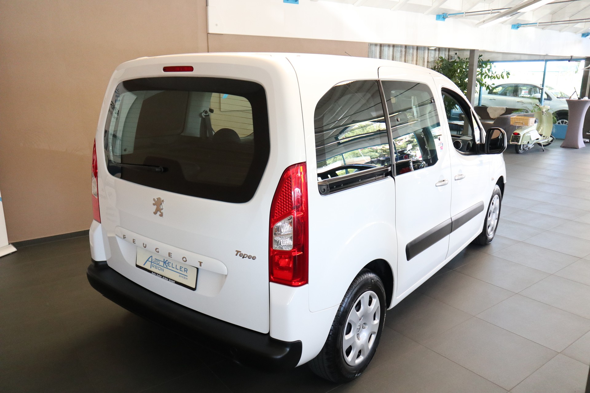 PEUGEOT Partner 1.6 Trendy-image-6