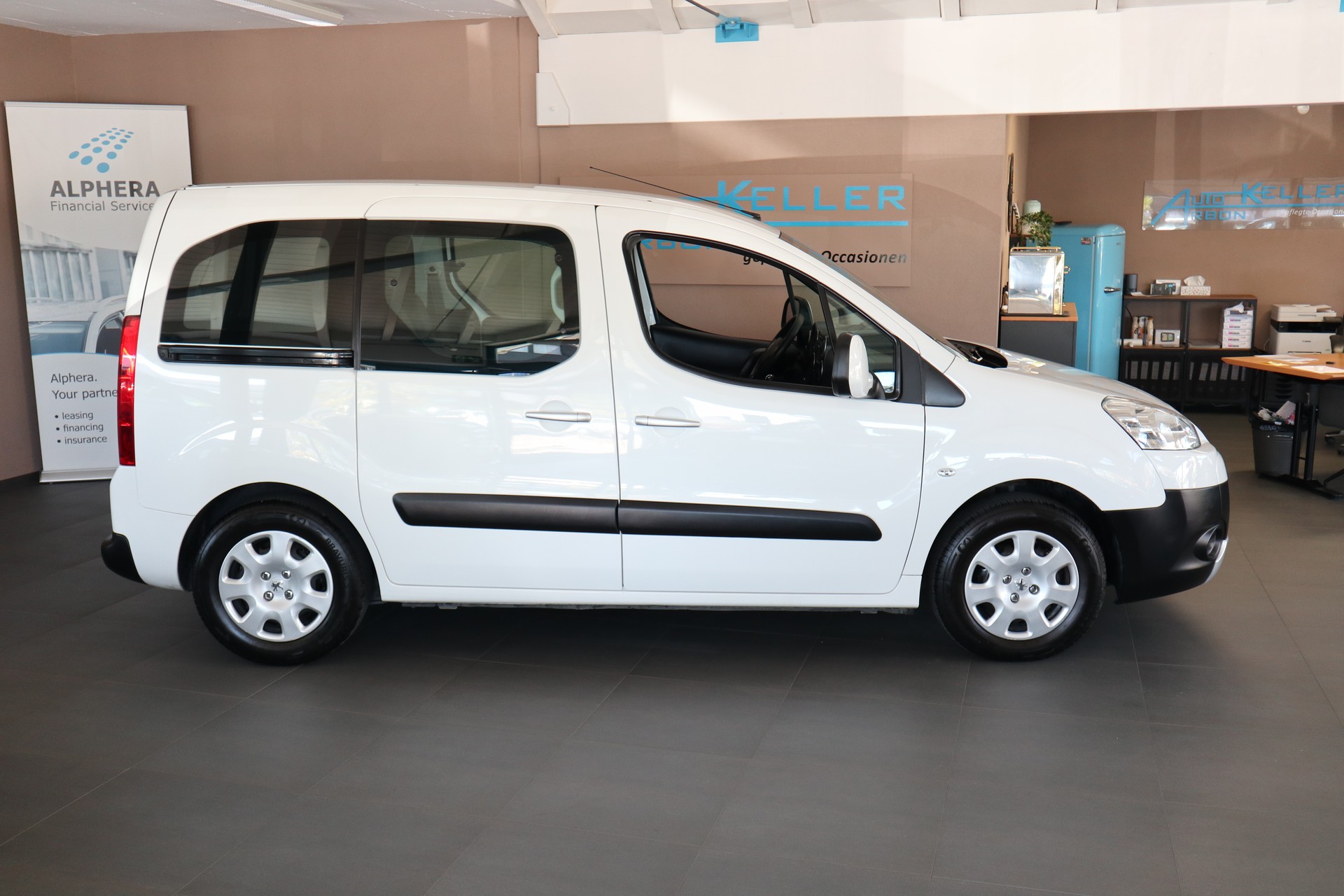 PEUGEOT Partner 1.6 Trendy-image-0