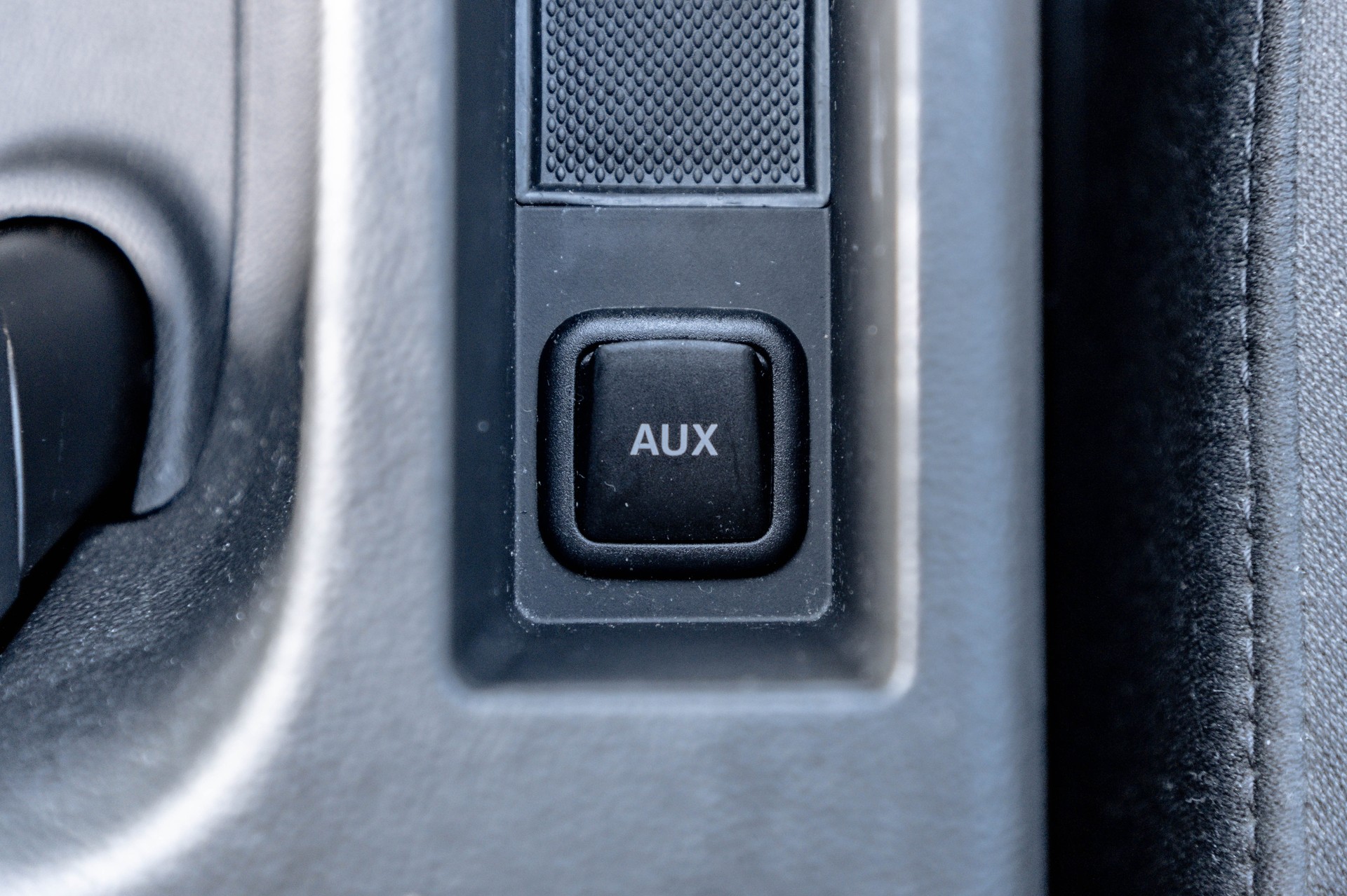 AUDI A3 Sportback 2.0 TFSI Ambiente S-tronic * FRISCH AB MFK * BOSE SOUNDSYSTEM * AMAG SERVICEGEPFLEGT *-image-21