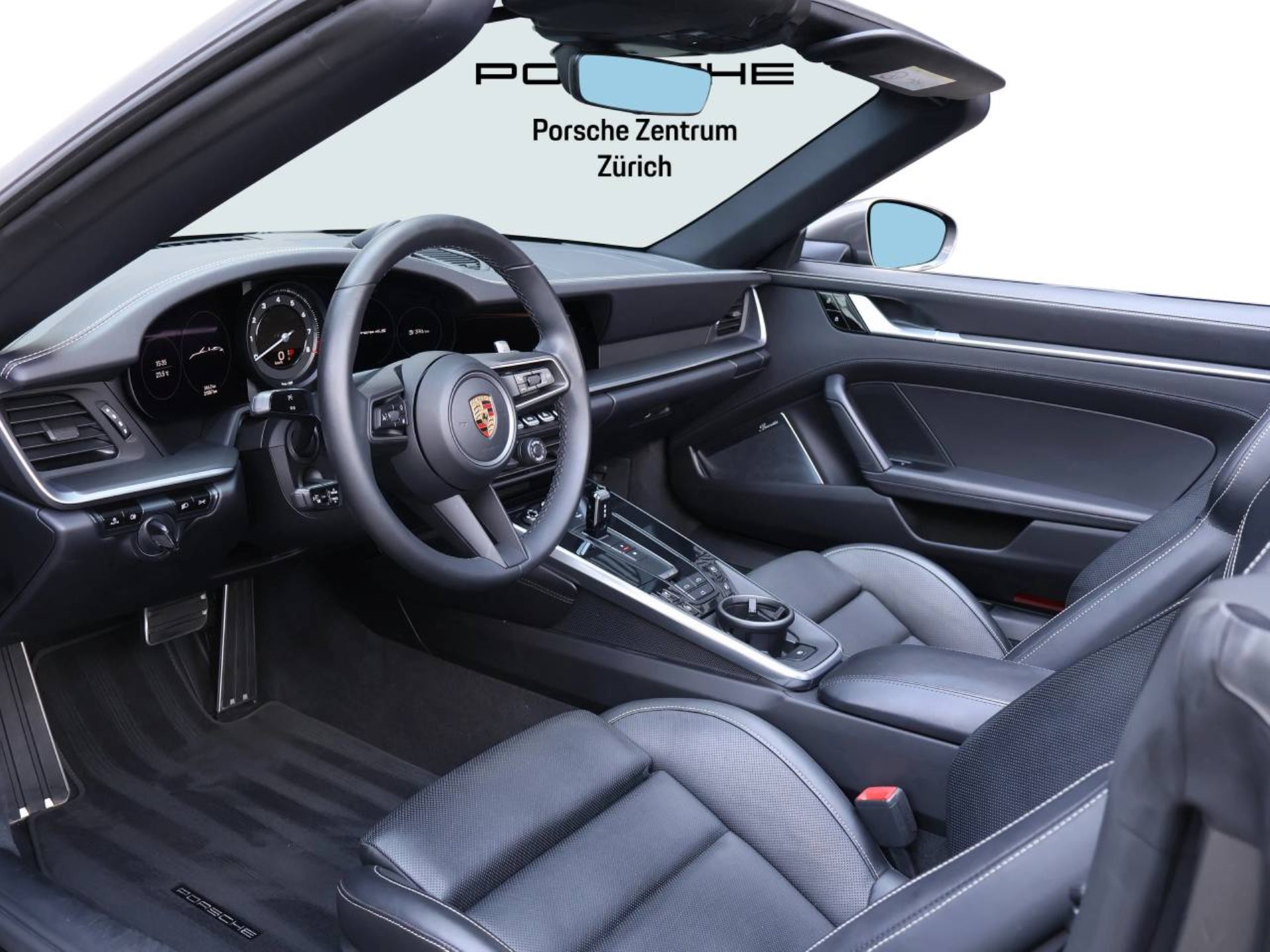 PORSCHE 911 Carrera 4S Cabriolet-image-3