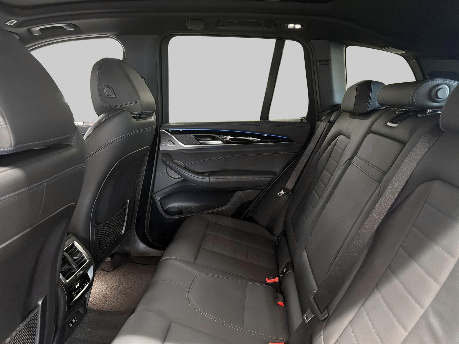 BMW iX3 Impressive-image-17