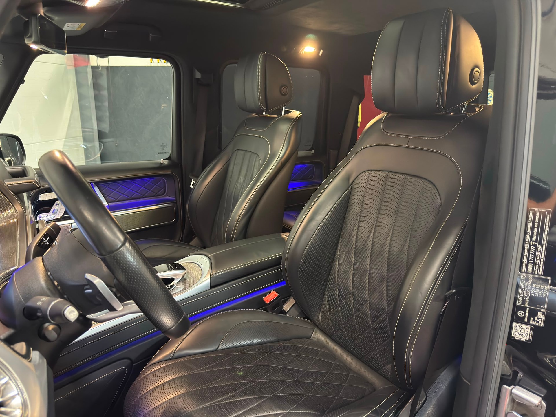 MERCEDES-BENZ G 400 d Stronger Than Time Ed.-image-14