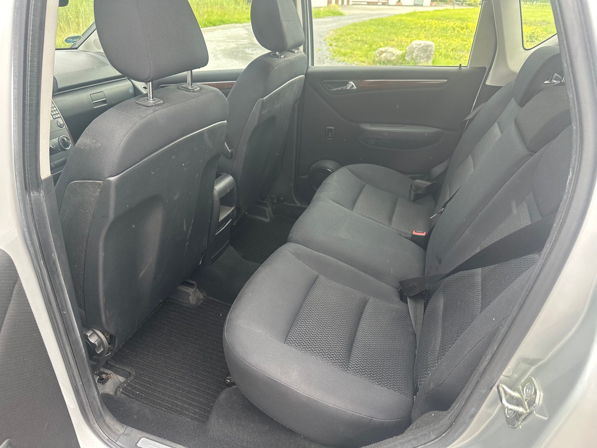 MERCEDES-BENZ A 180 CDI Avantgarde Edition A-image-11