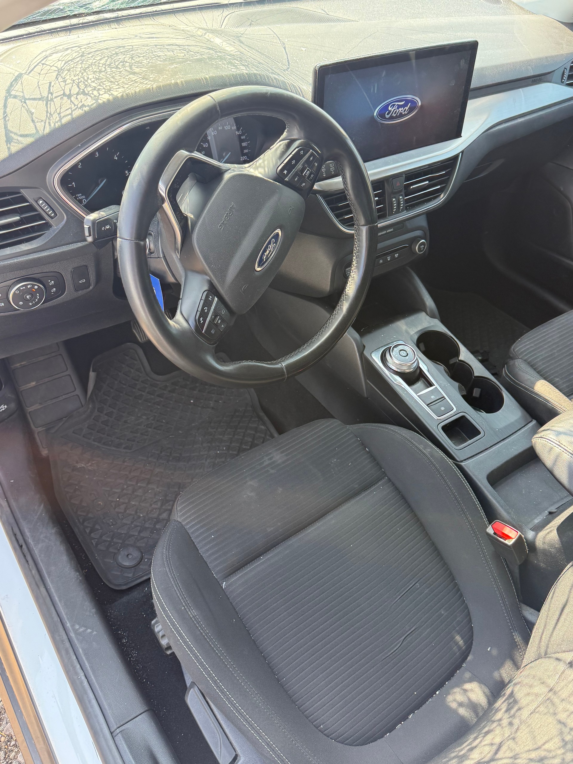 FORD Focus 1.5 TDCi Titanium Automatic-image-5