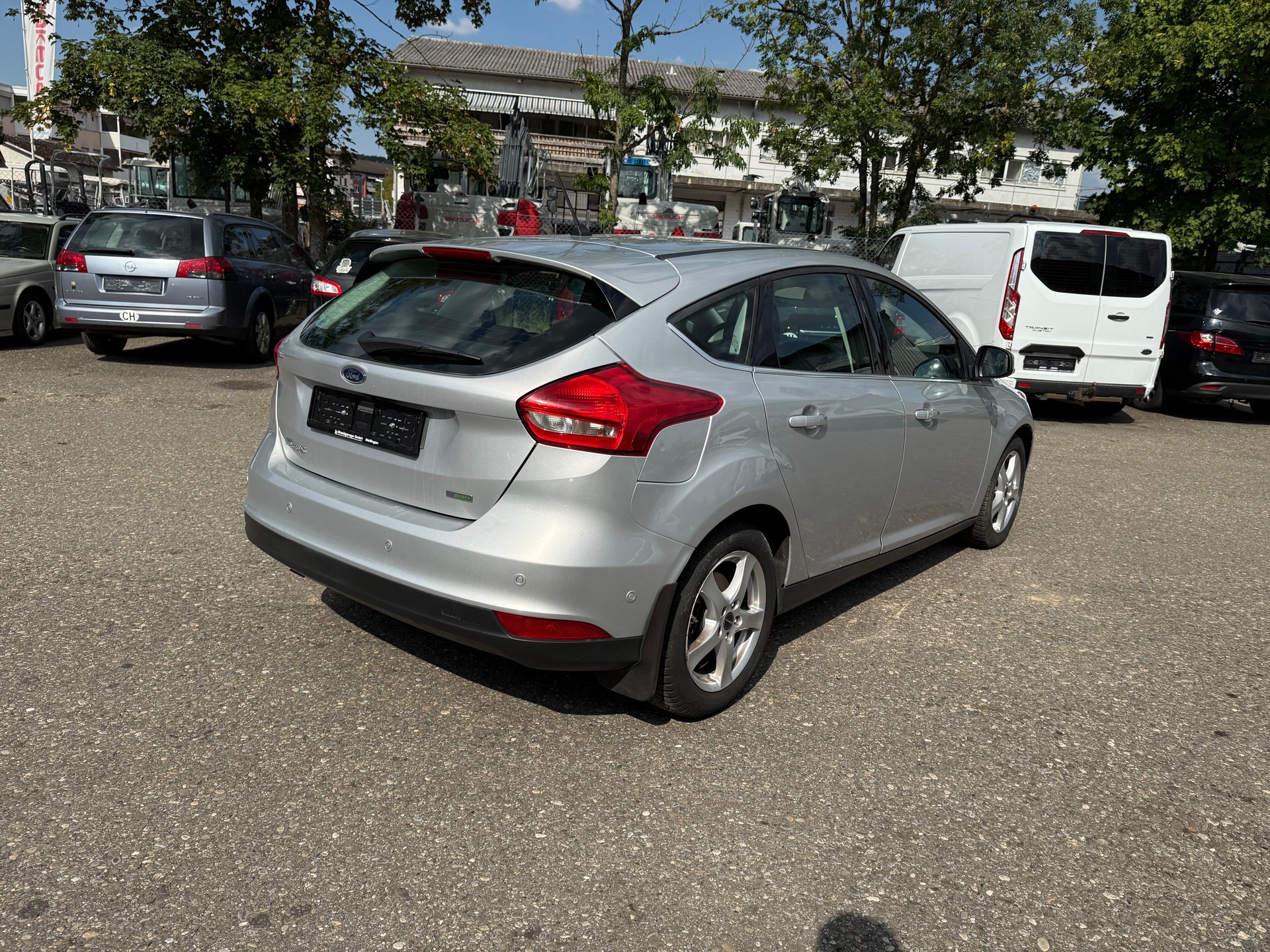 FORD Focus 1.0 SCTi Titanium Automatic-image-2
