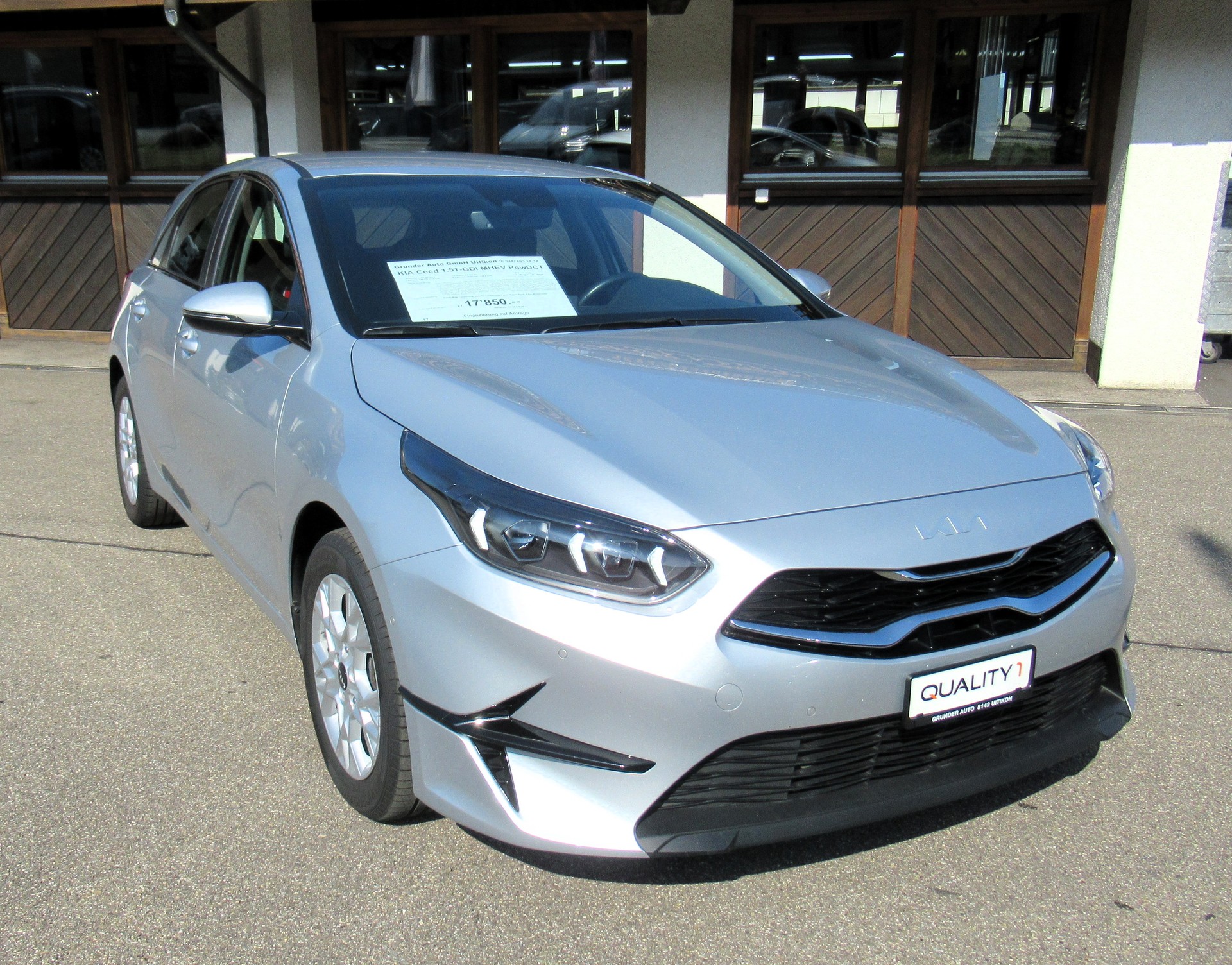 KIA Ceed 1.5 T-GDi MHEV Power DCT-image-0