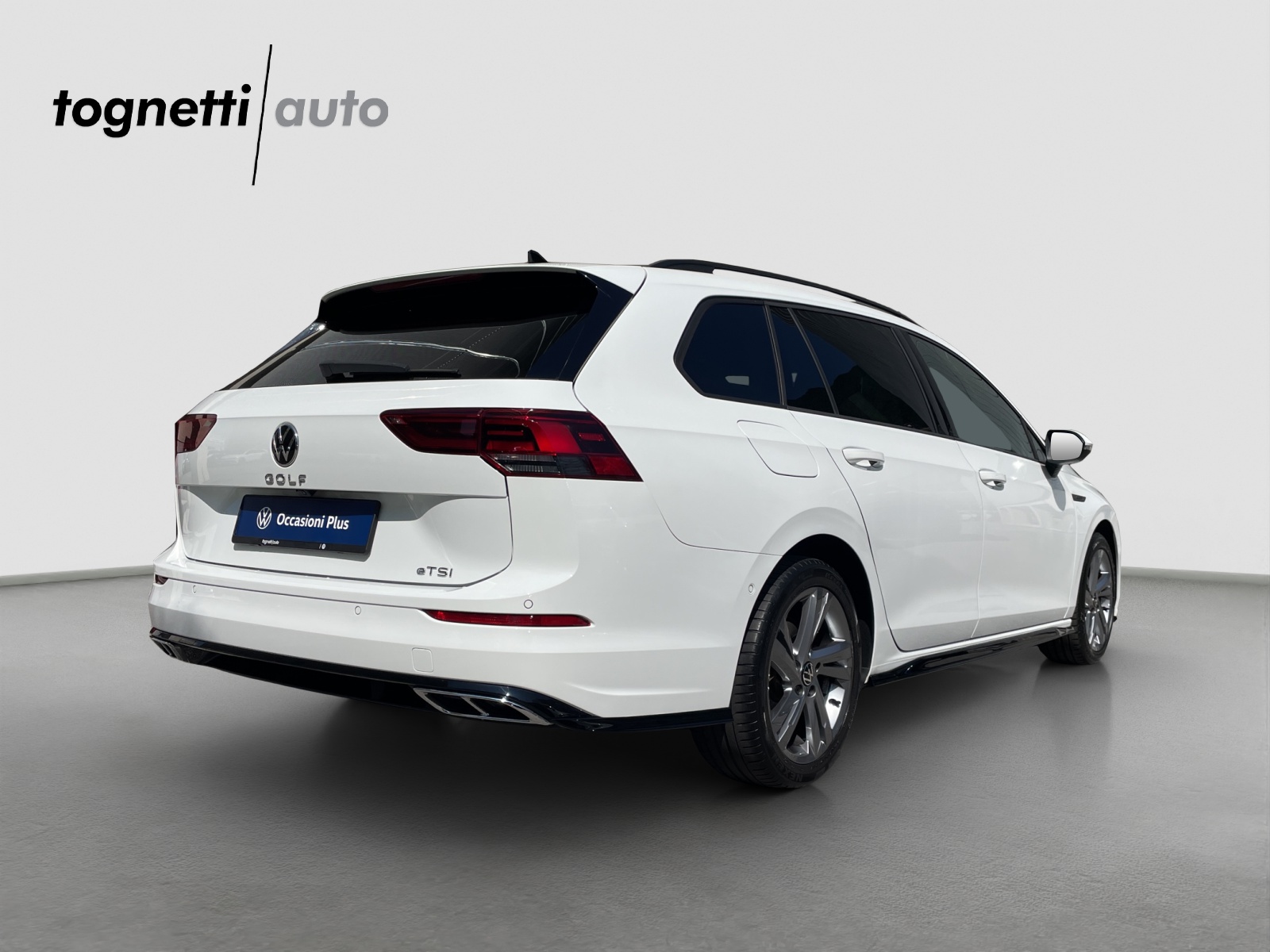 VW Golf 1.5 eTSI mHEV ACT R-Line DSG-image-3