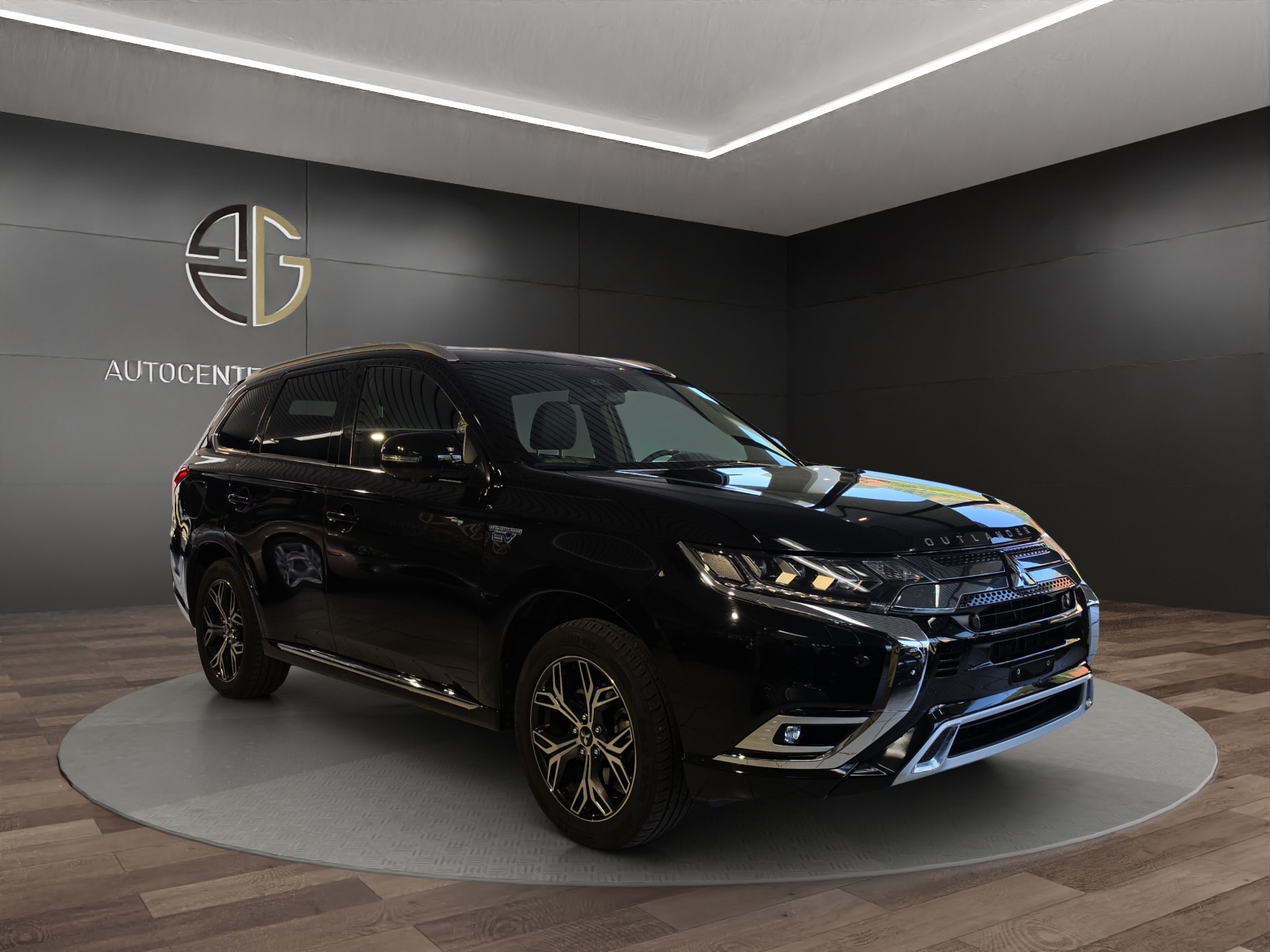 MITSUBISHI Outlander 2.4 PHEV Diamond 4WD Automatic-image-5